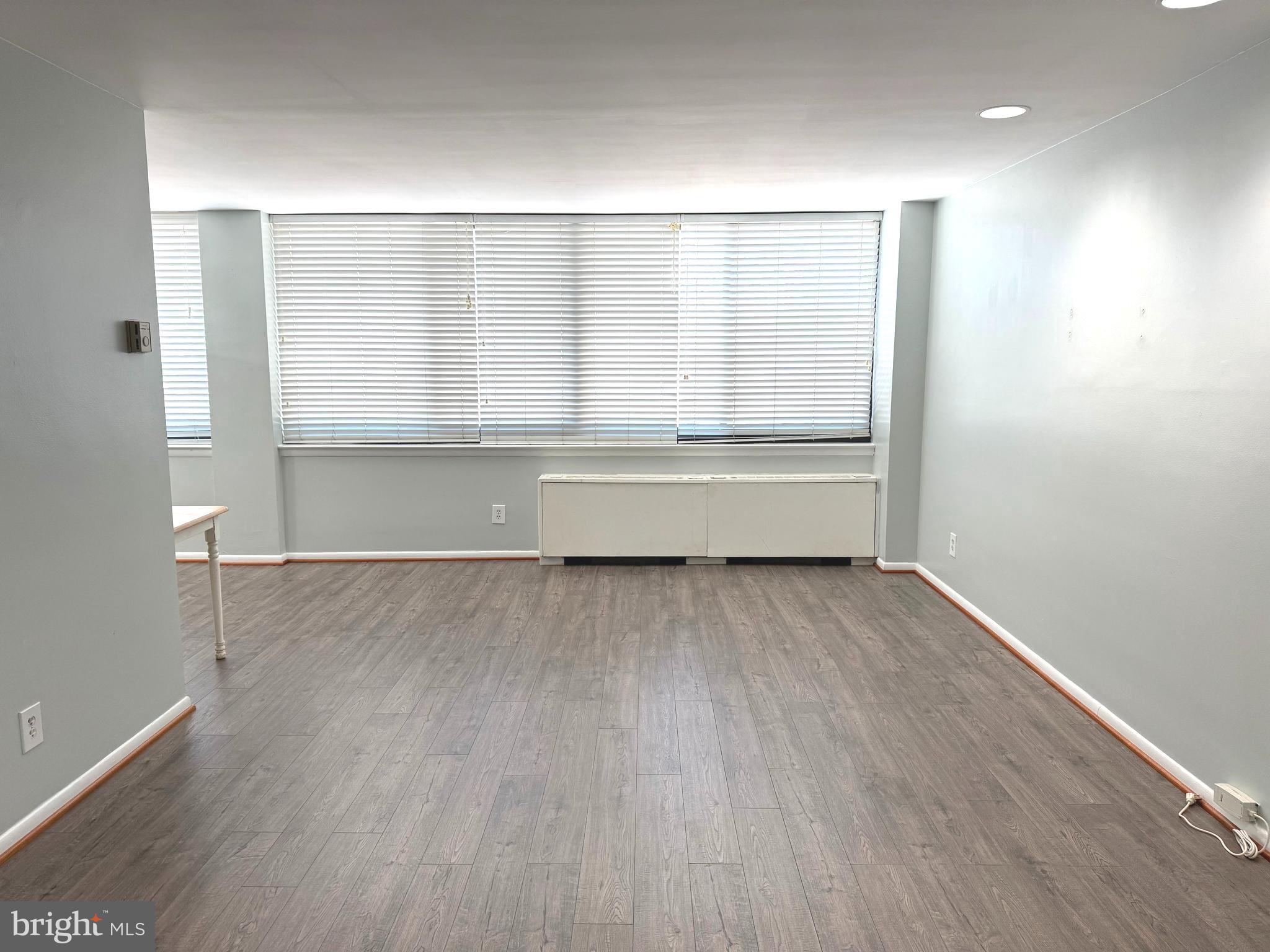 MADISON CONDOMINIUM - Residential