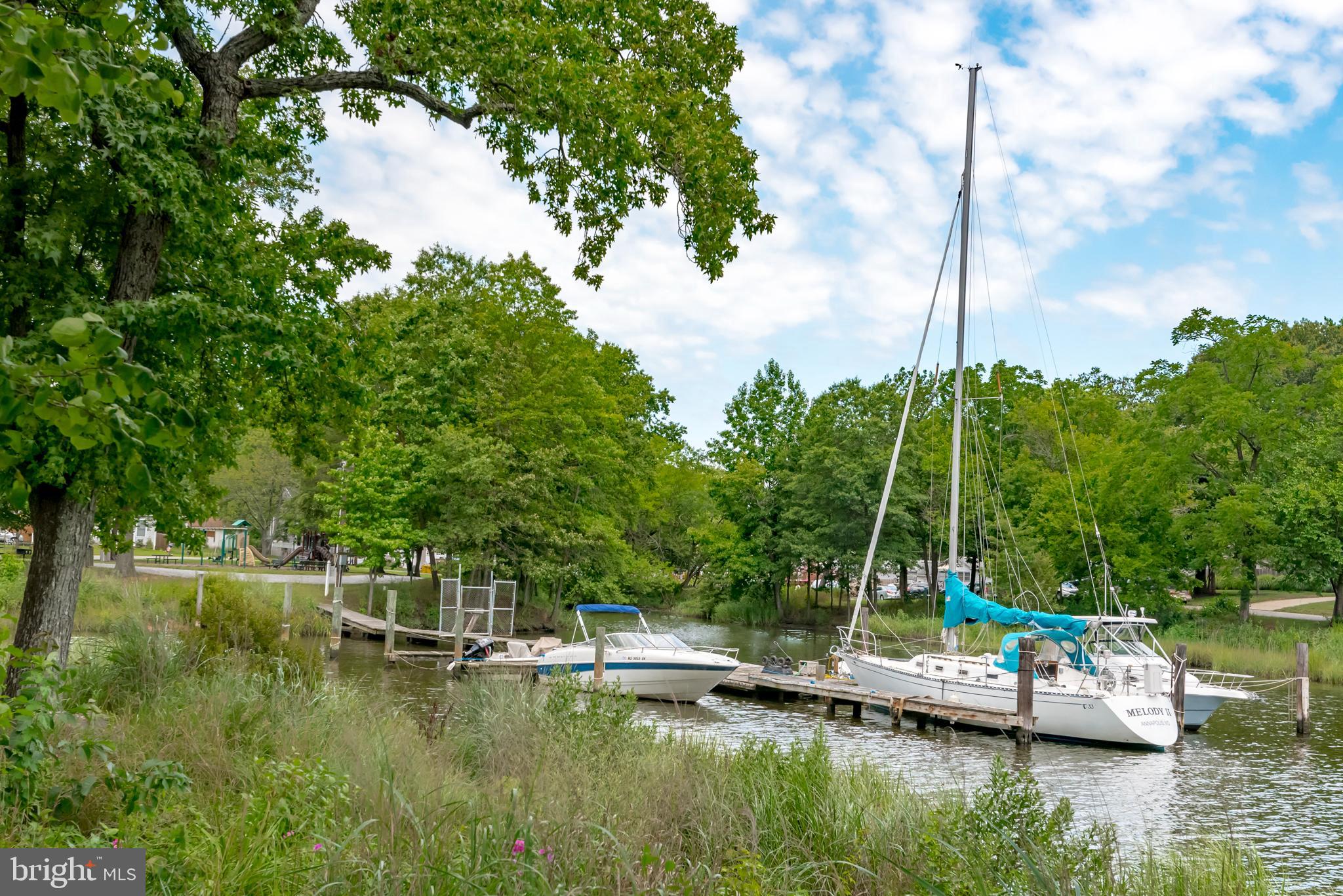 WOODLAND BEACH - Land