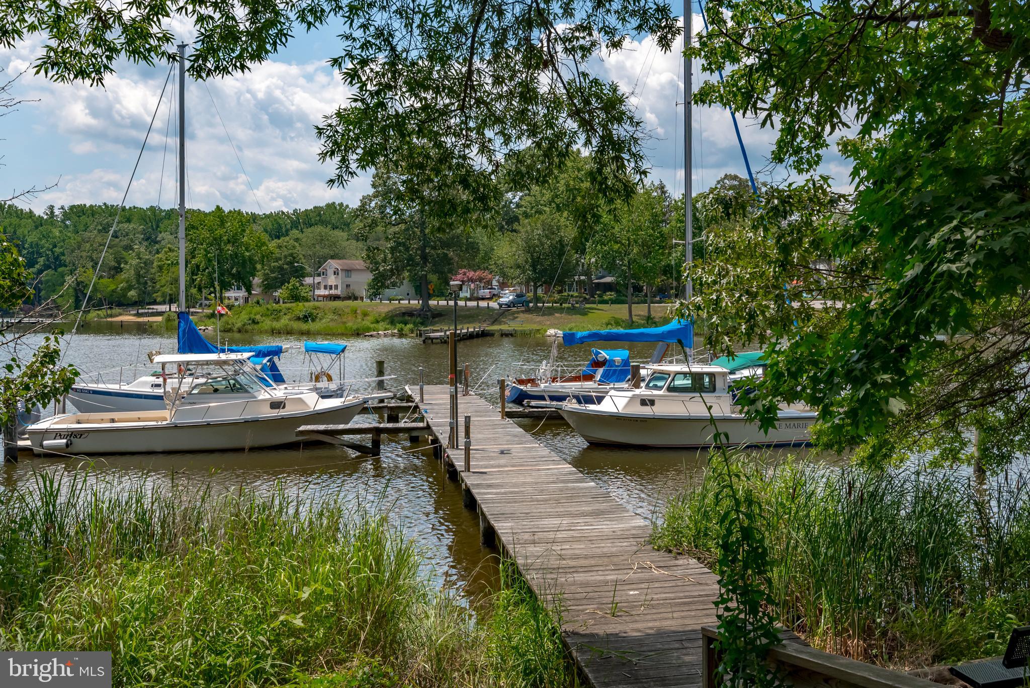 WOODLAND BEACH - Land