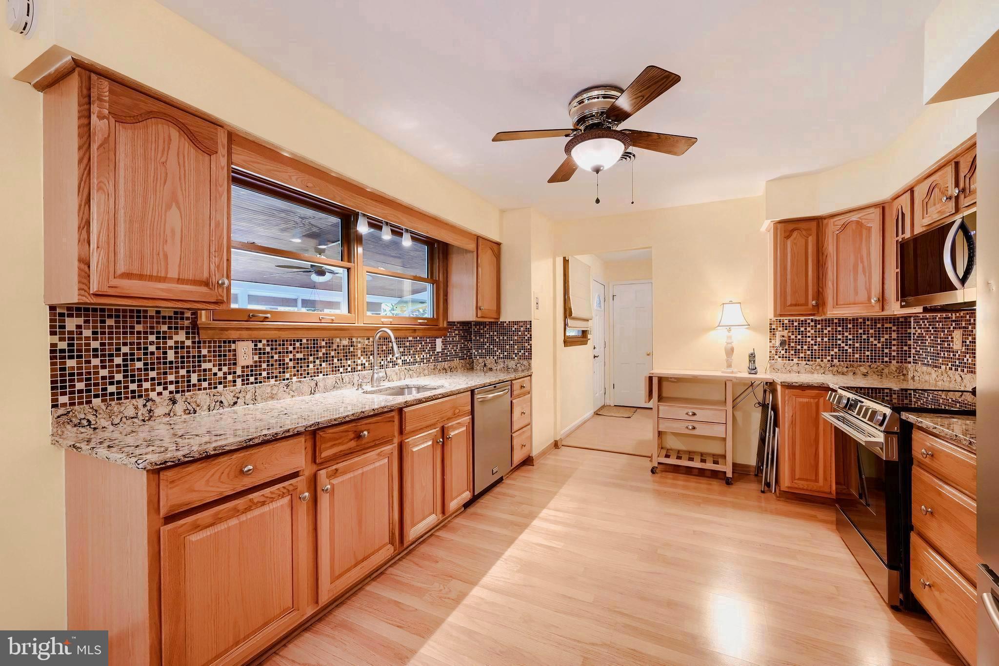 TWIN RIVER BEACH - Residential