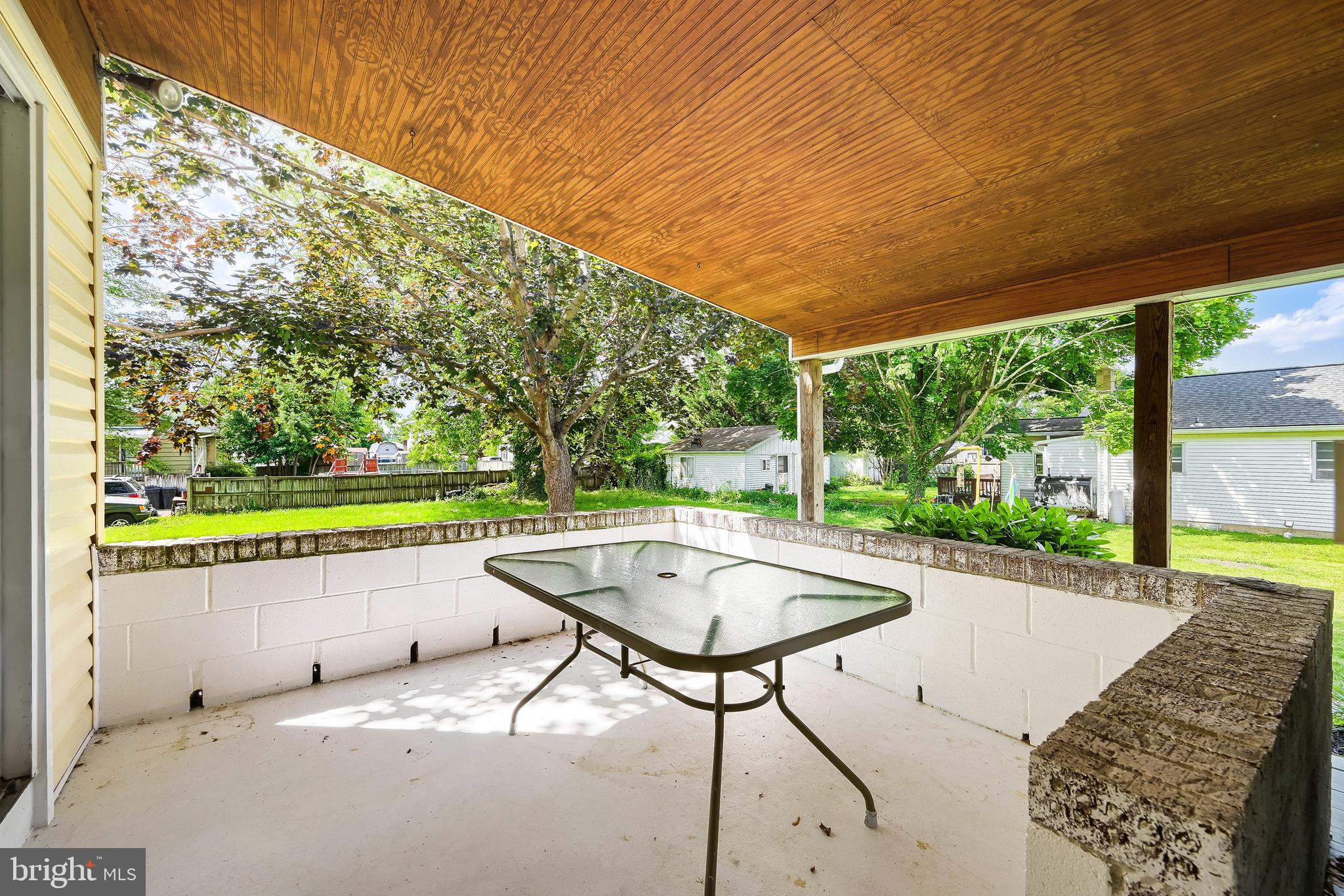 TWIN RIVER BEACH - Residential
