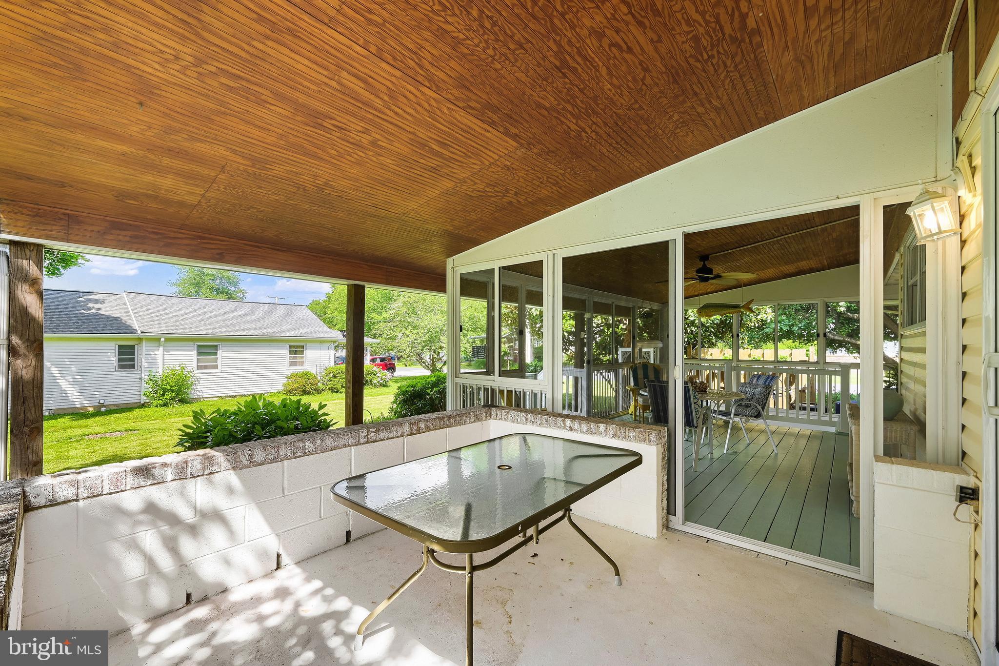 TWIN RIVER BEACH - Residential