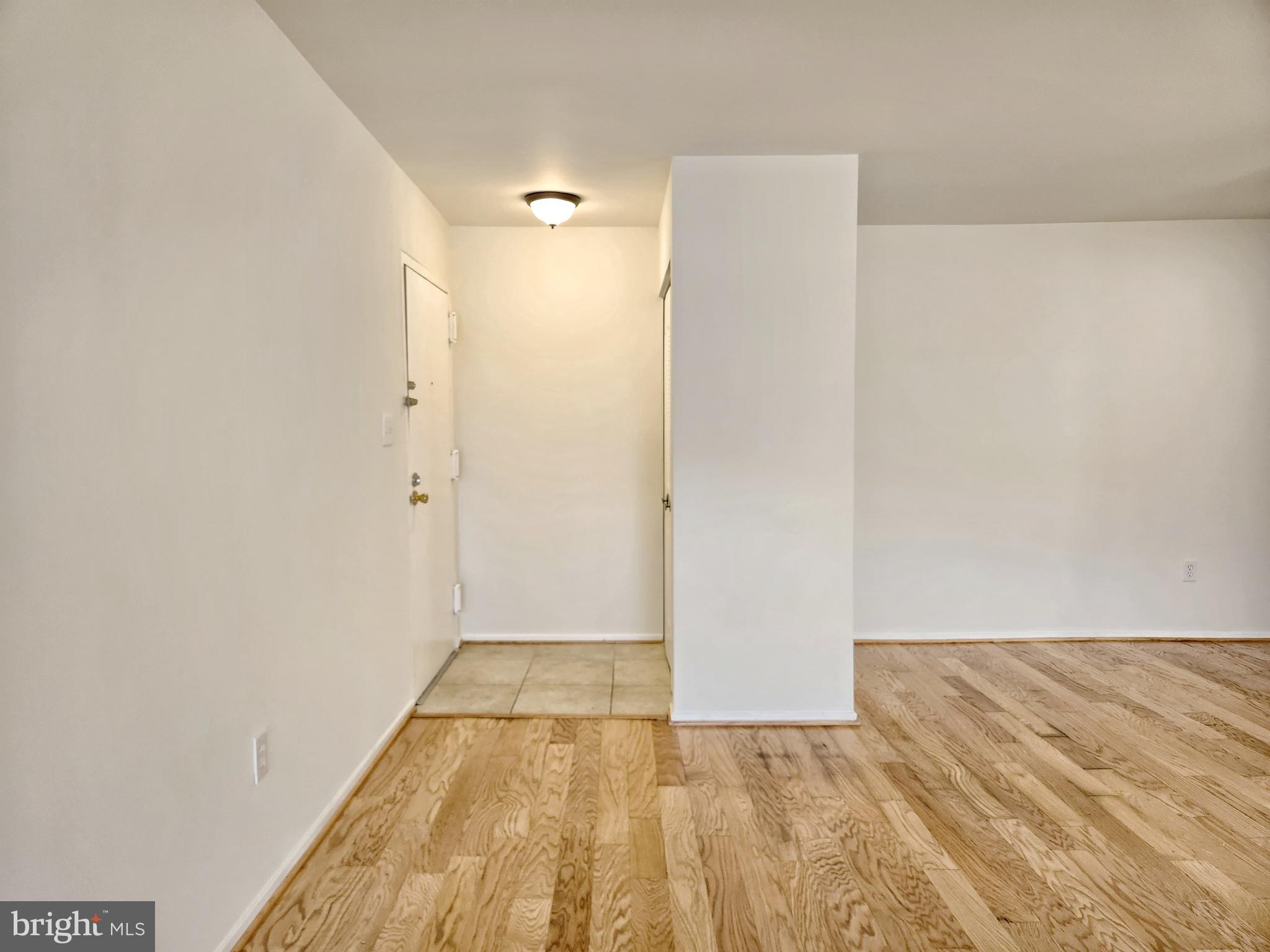 JEFFERSON MEWS - Residential