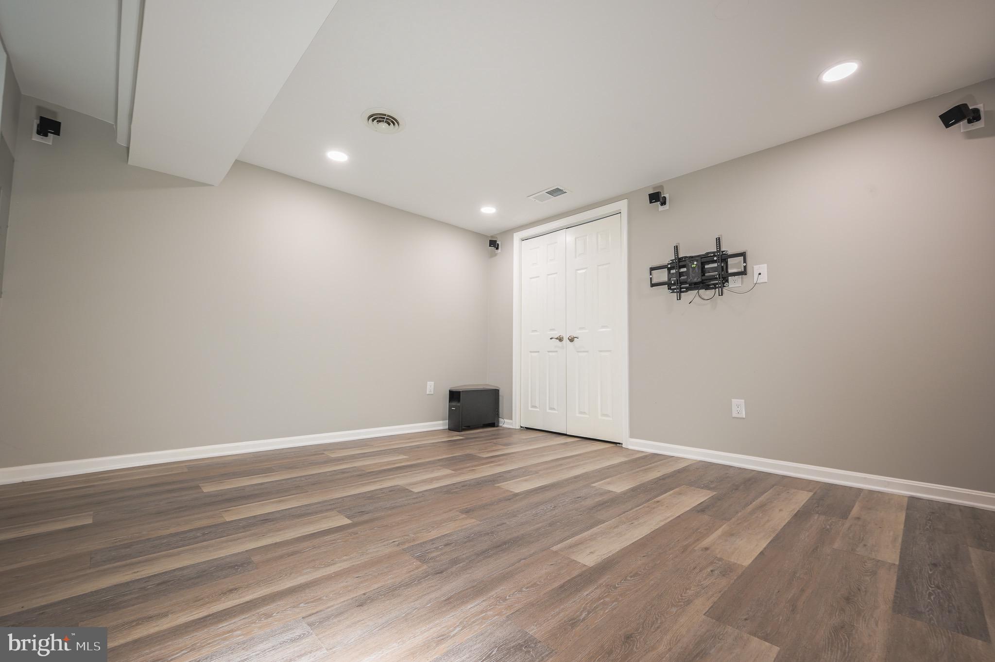 OLD TOWN ALEXANDRIA - Residential Lease