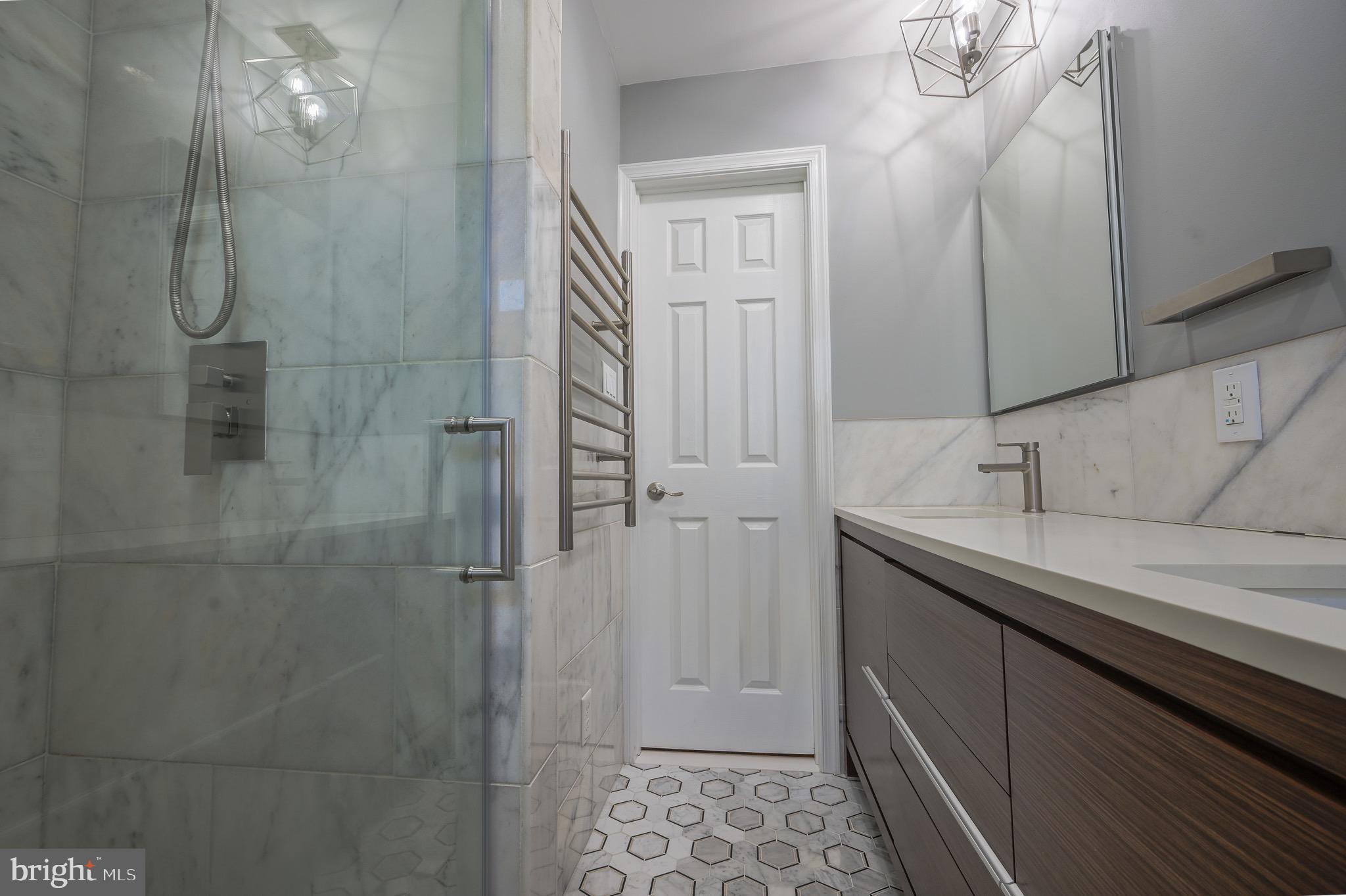 OLD TOWN ALEXANDRIA - Residential Lease