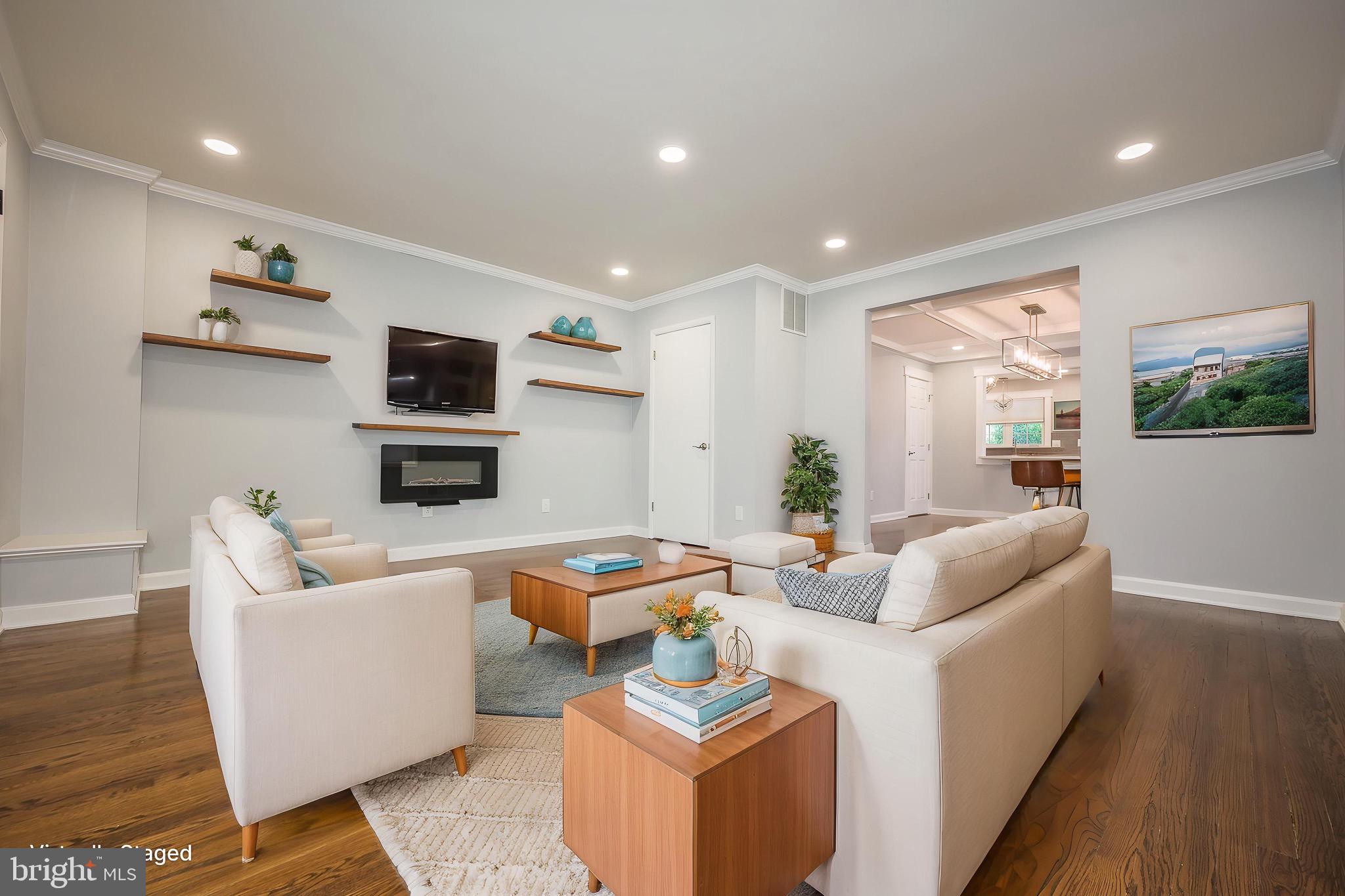 OLD TOWN ALEXANDRIA - Residential Lease