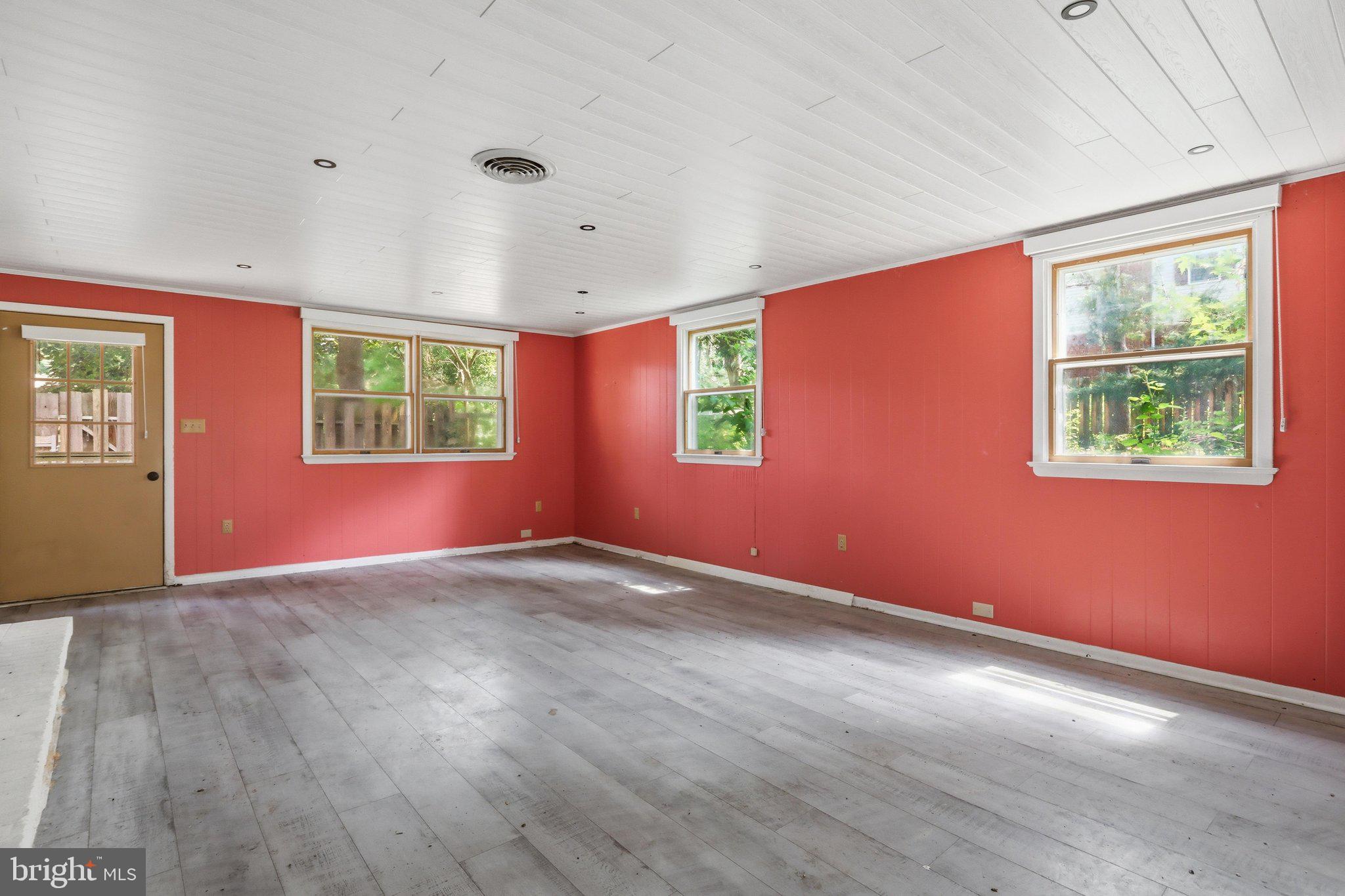 SYCAMORE HEIGHTS - Residential