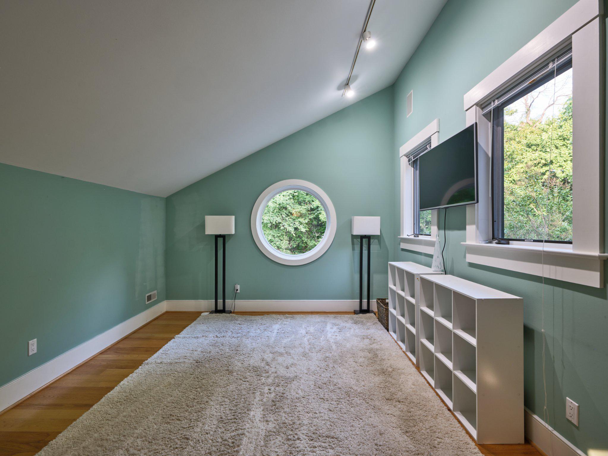 CHAUTAUQUA - Residential