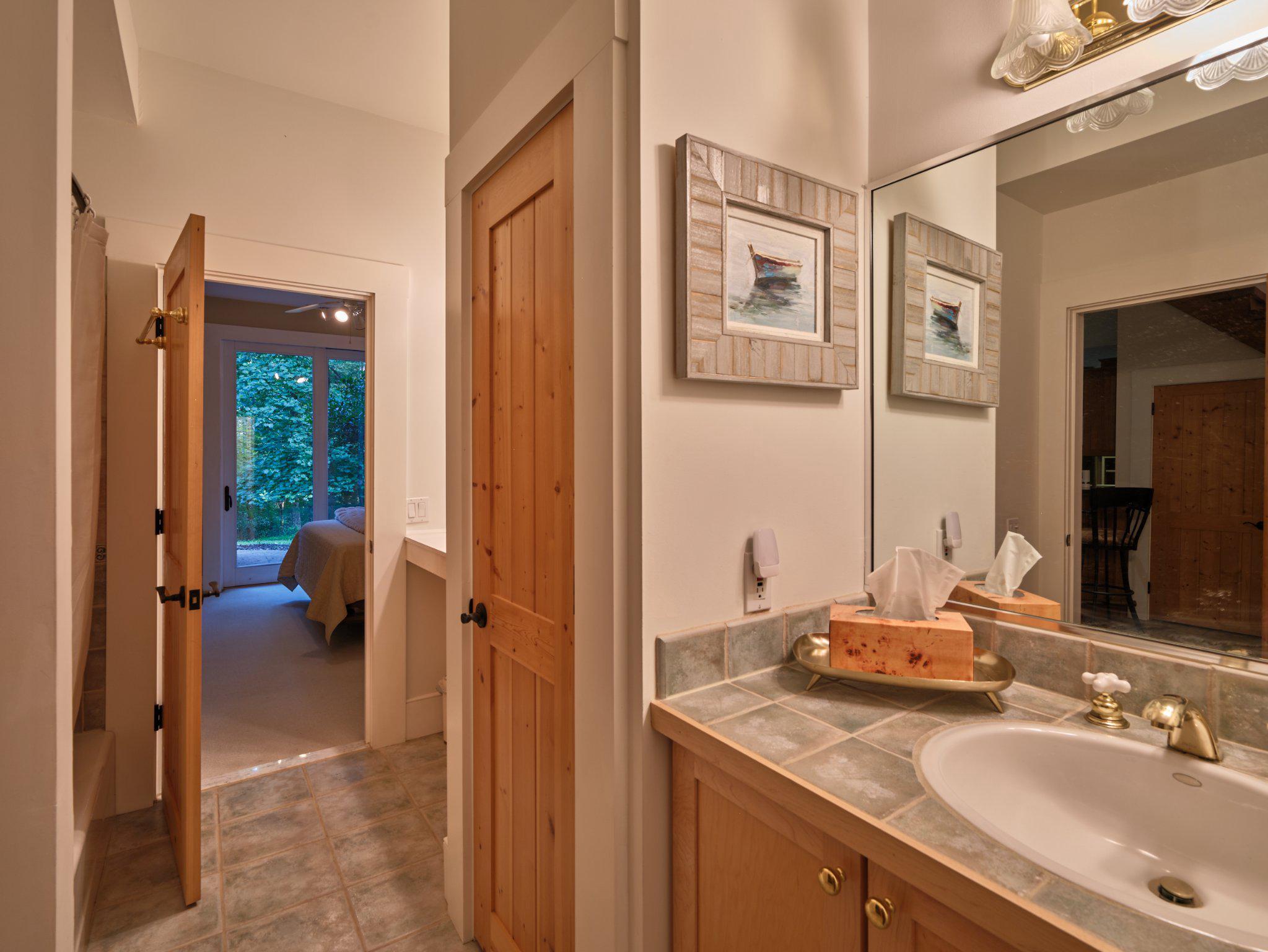 CHAUTAUQUA - Residential