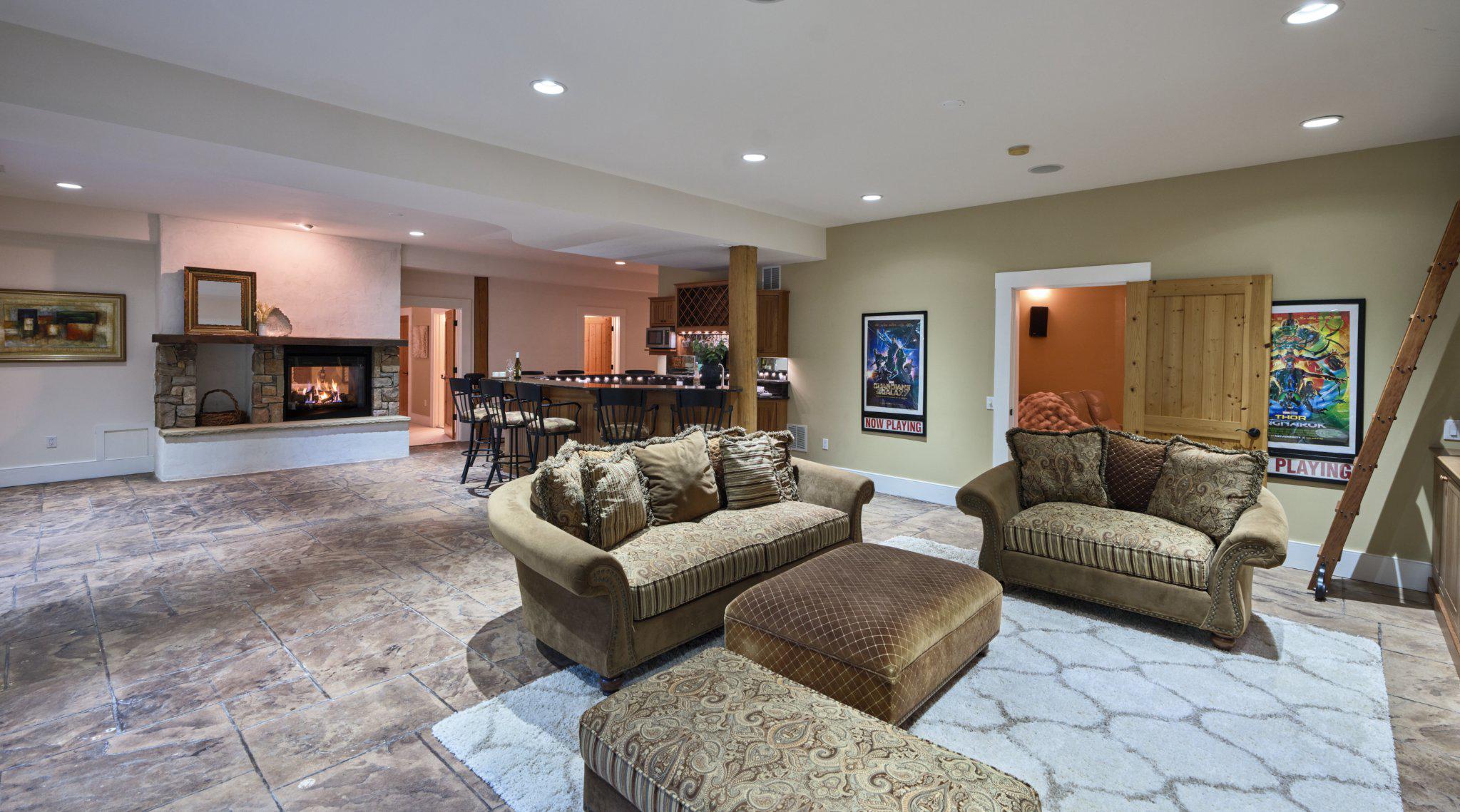 CHAUTAUQUA - Residential
