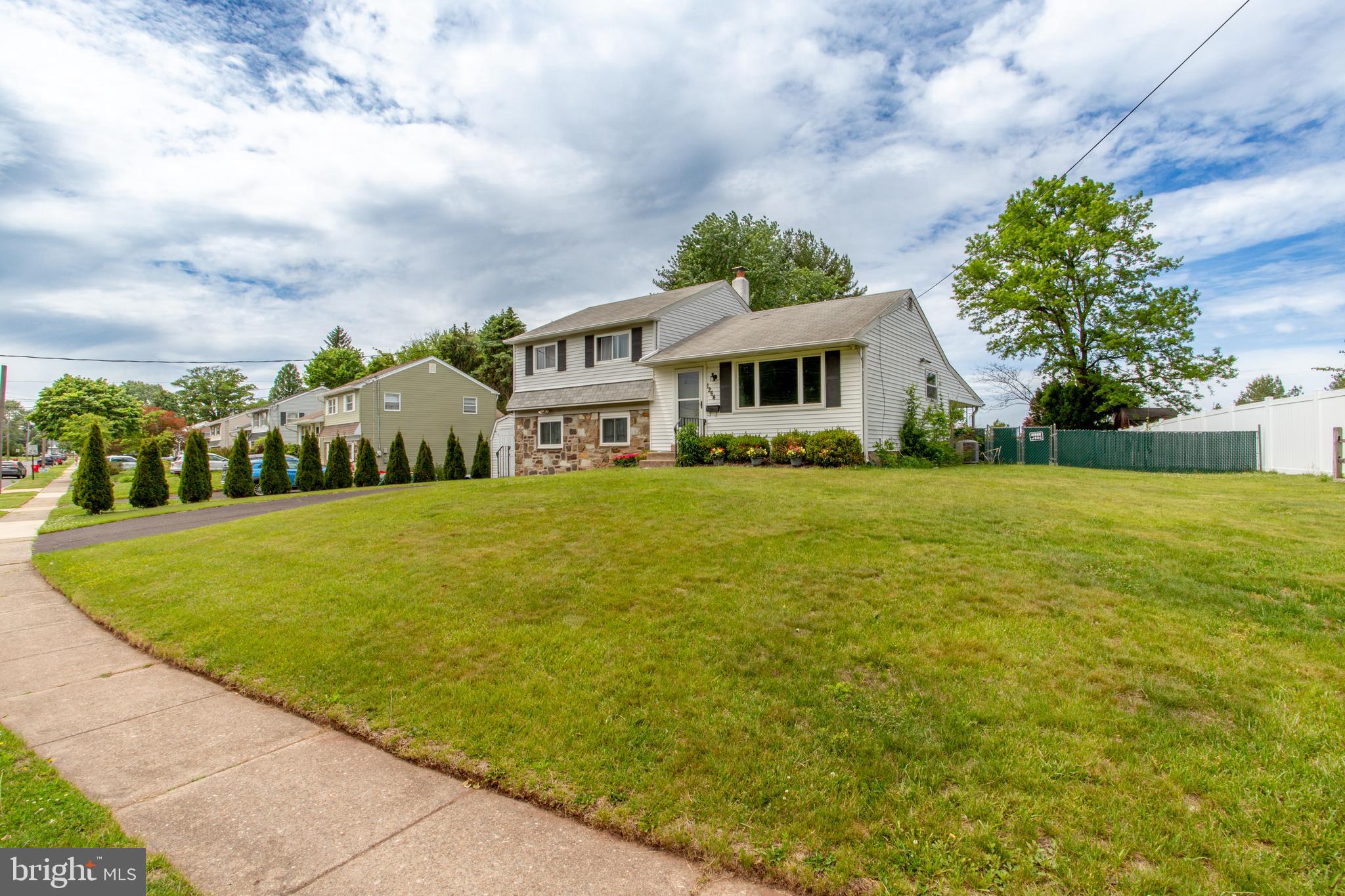 BROOKDALE GDNS - Residential