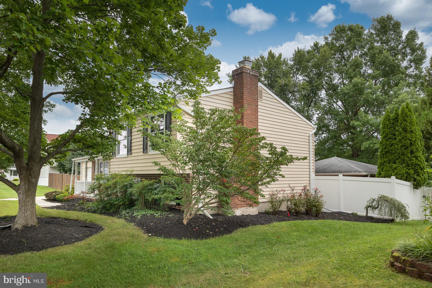 RUMSEY ISLAND - Residential