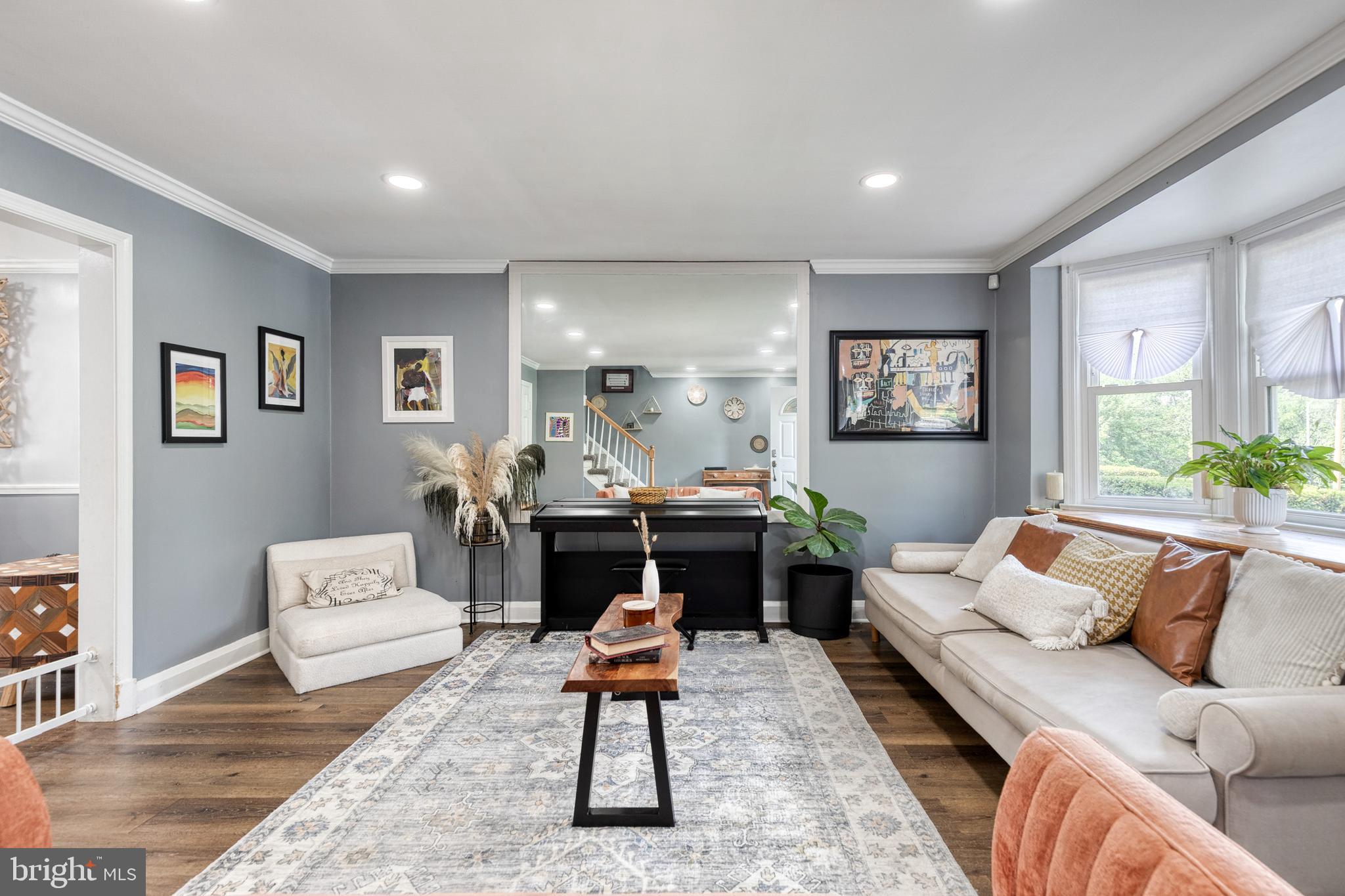 CHINQUAPIN PARK - Residential