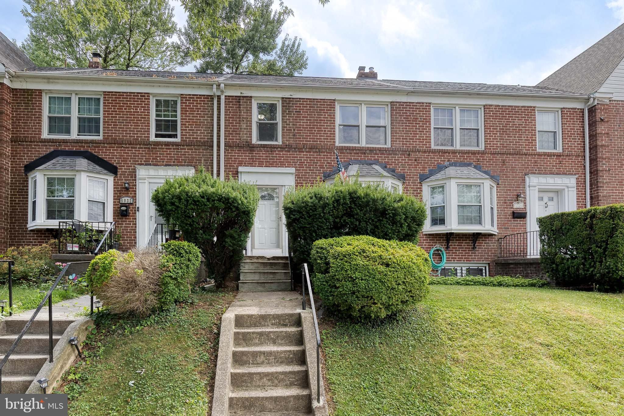 CHINQUAPIN PARK - Residential