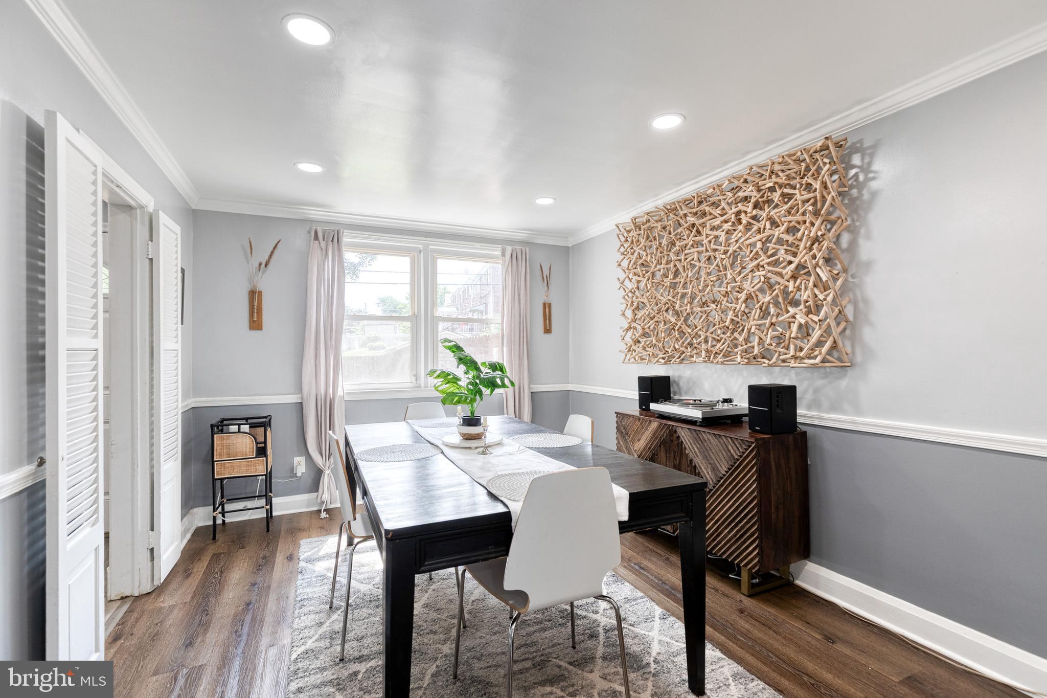 CHINQUAPIN PARK - Residential
