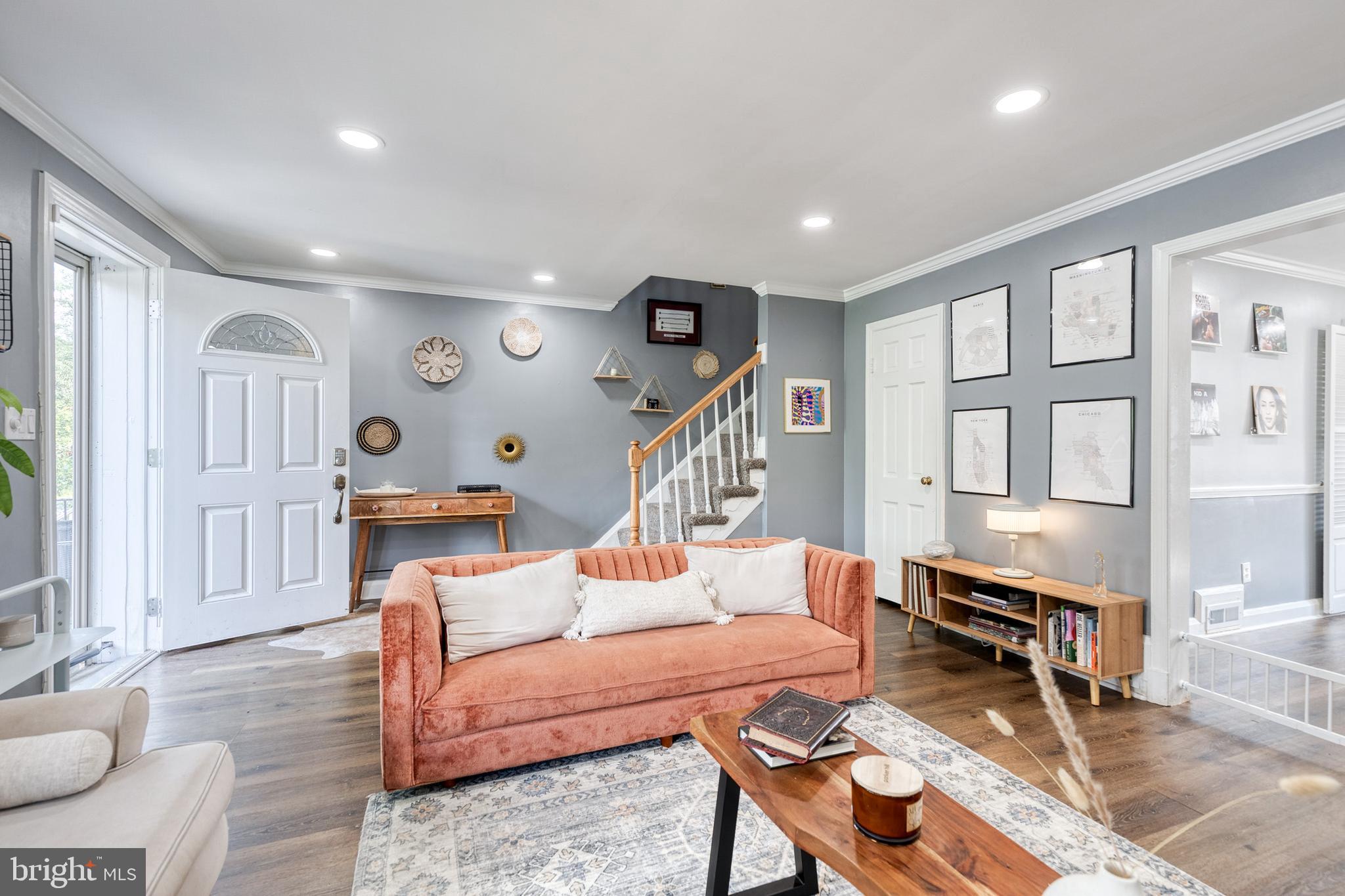 CHINQUAPIN PARK - Residential
