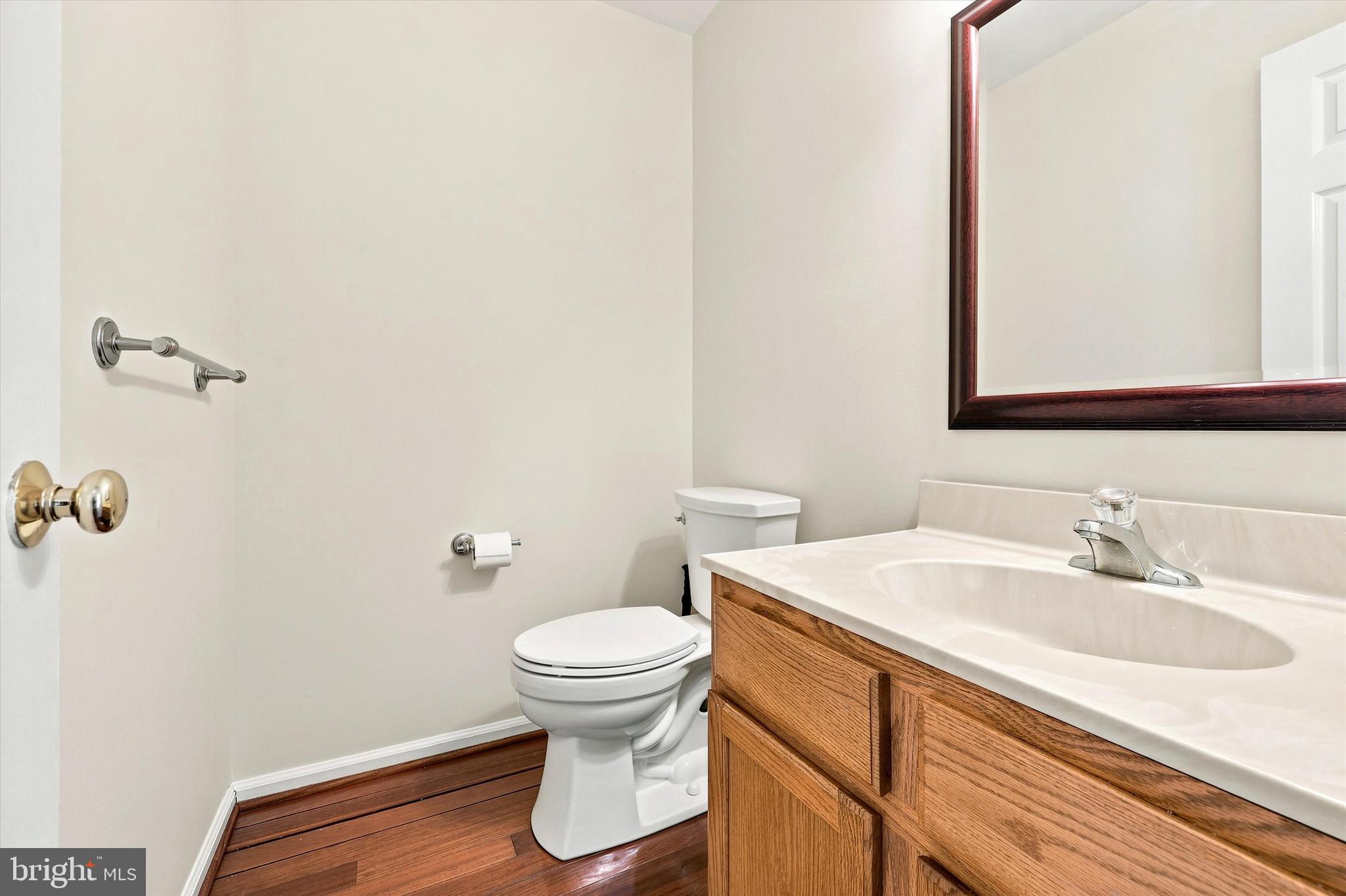 THORNHILL - Residential