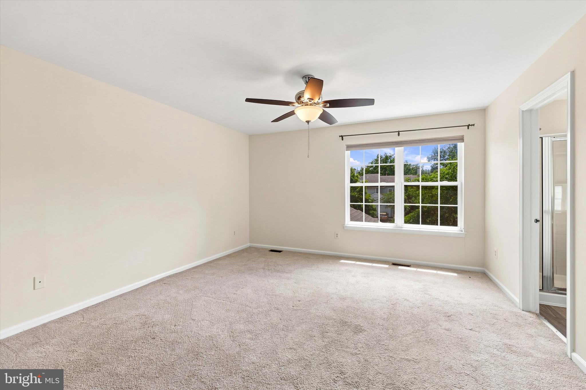 THORNHILL - Residential