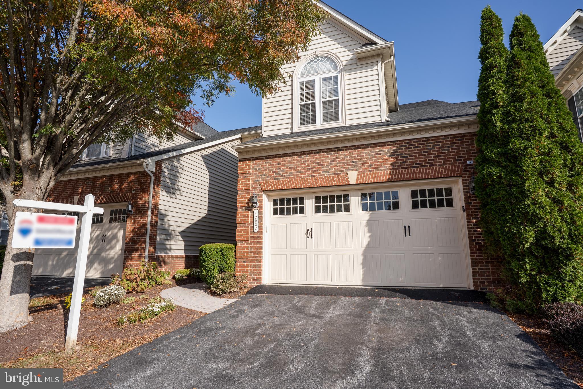 ELLICOTT MEADOWS - Residential