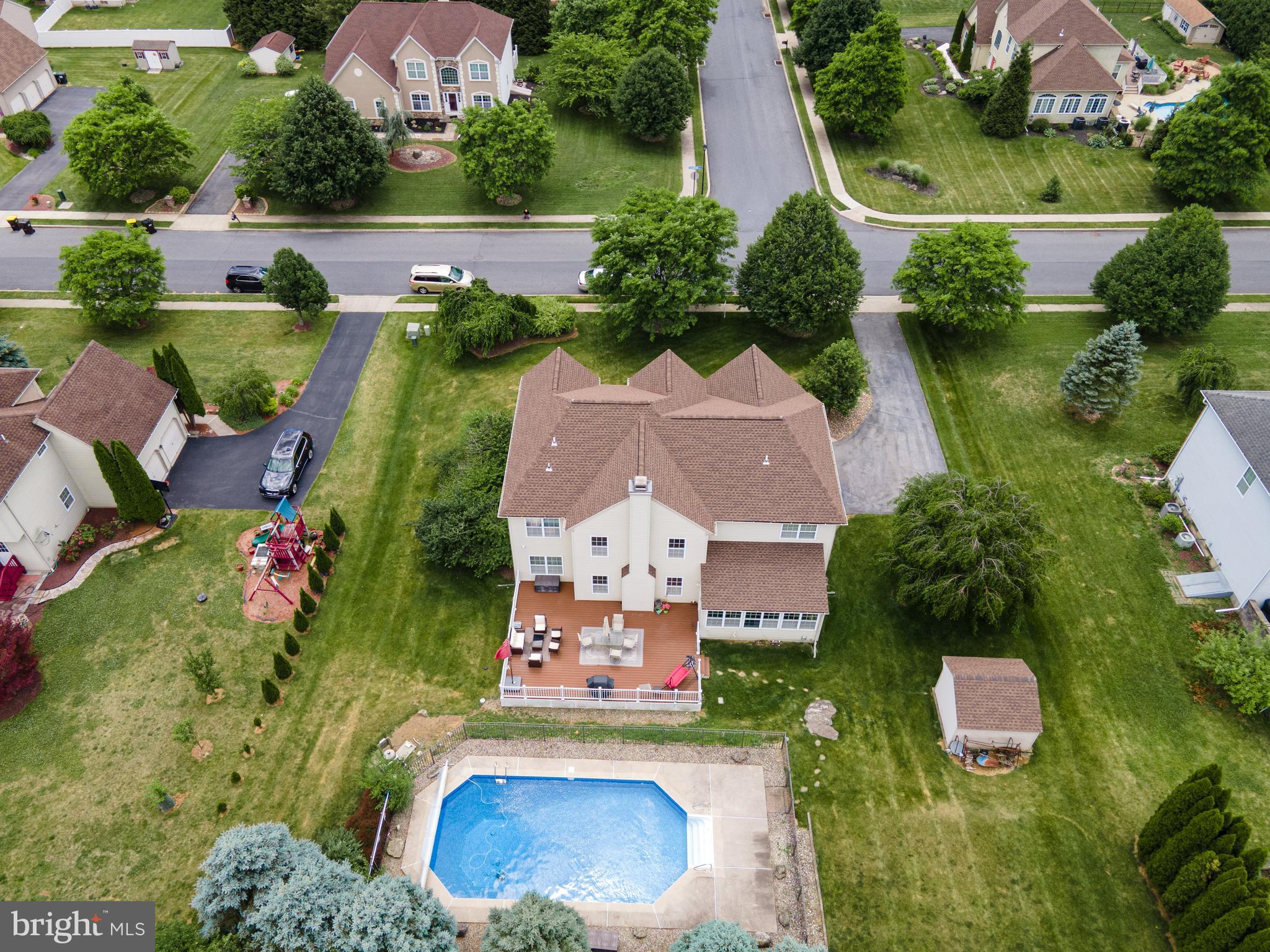 LAKE VIEW ESTATES - Residential