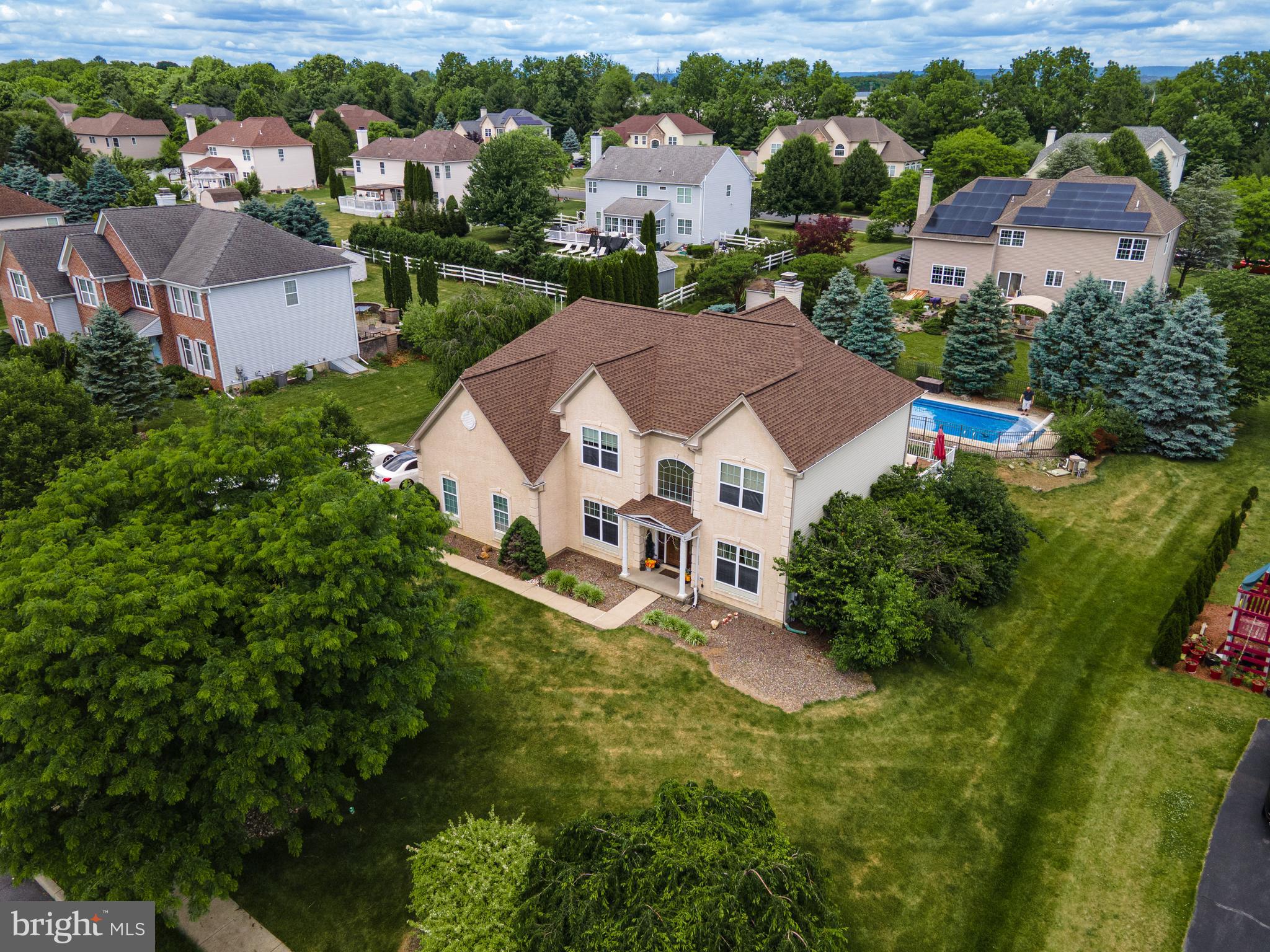 LAKE VIEW ESTATES - Residential