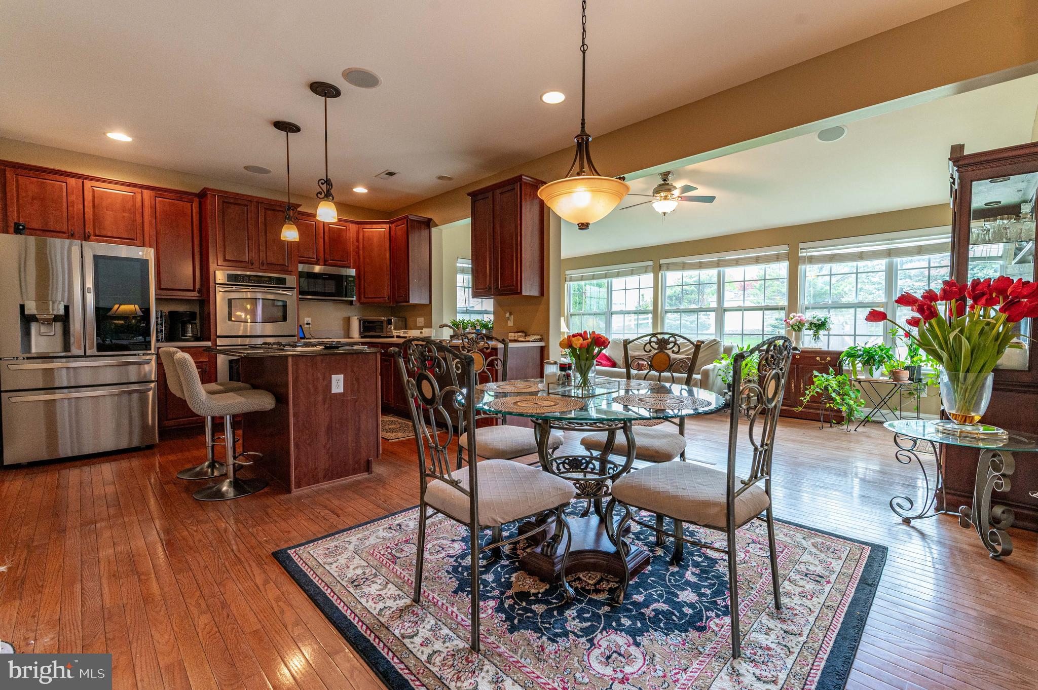 LAKE VIEW ESTATES - Residential