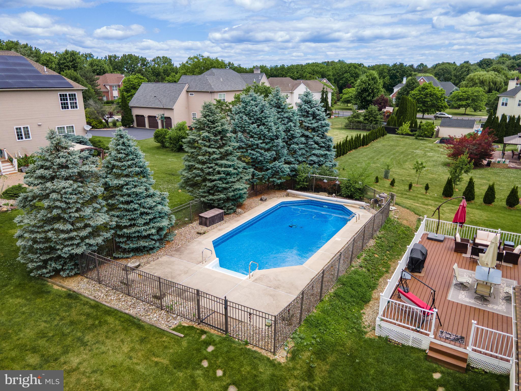 LAKE VIEW ESTATES - Residential