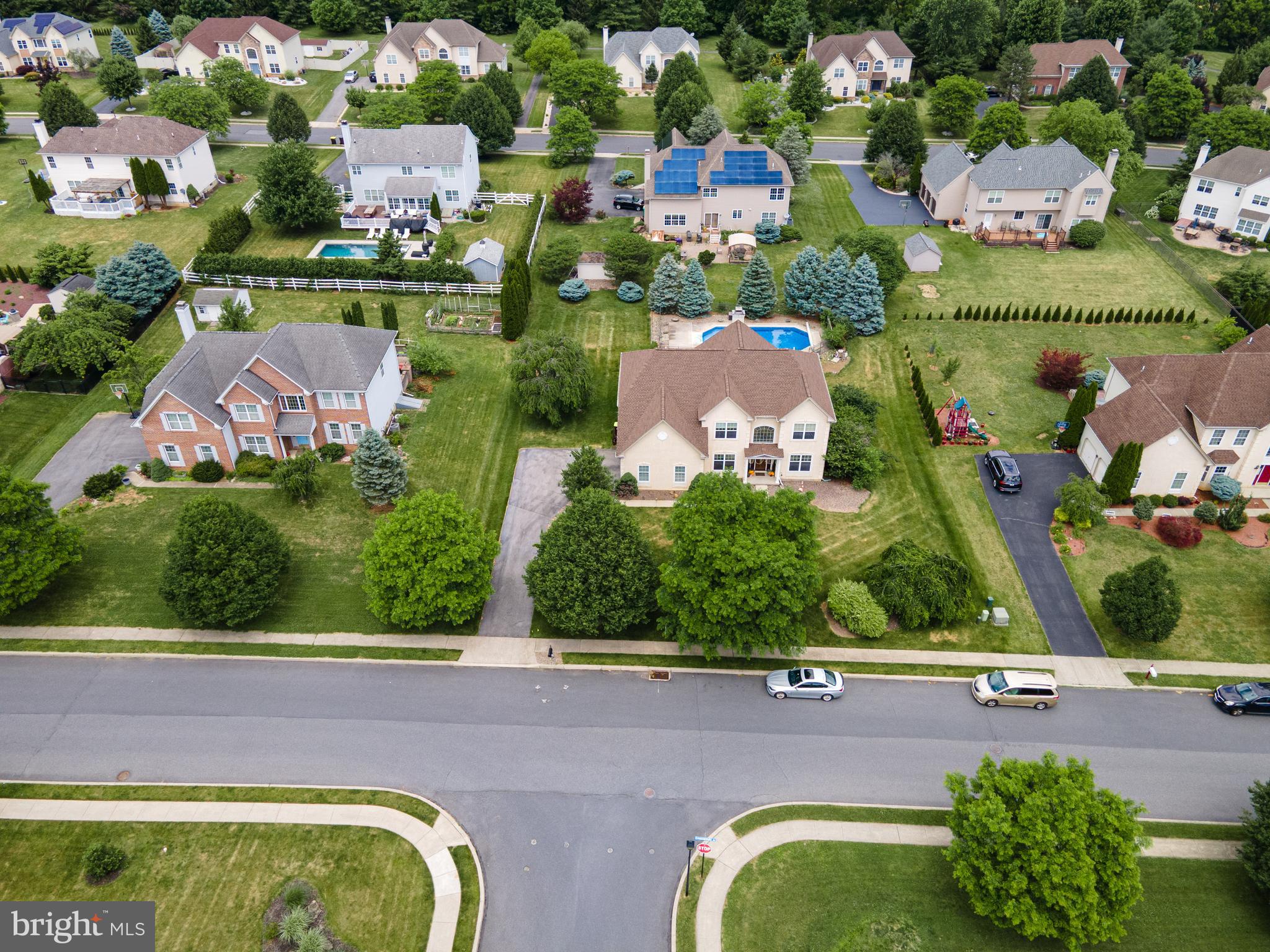 LAKE VIEW ESTATES - Residential