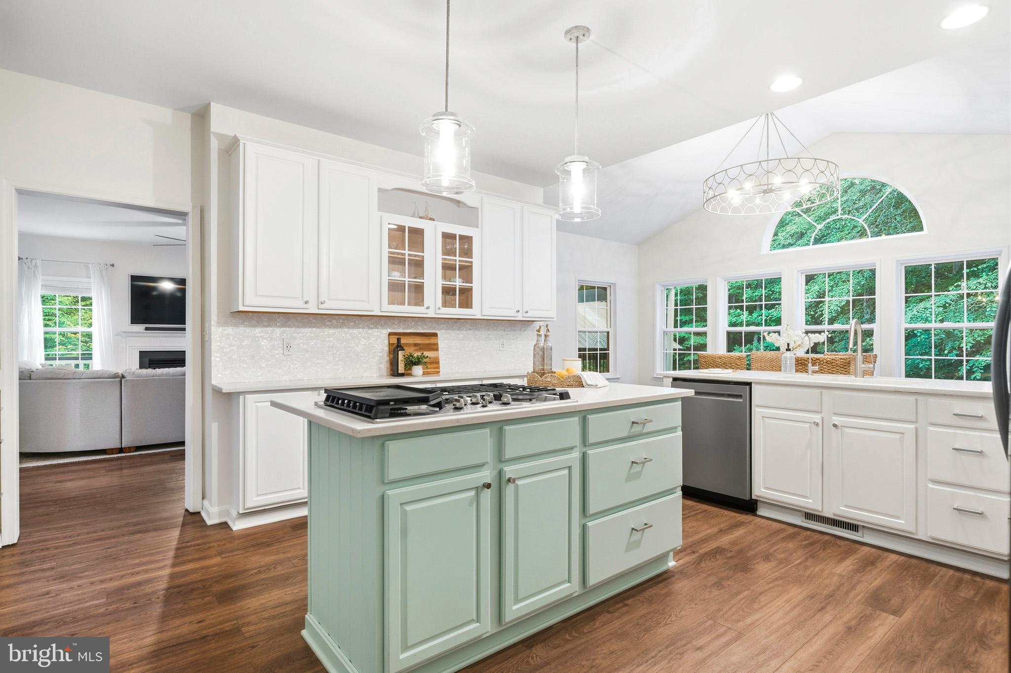 OLD HICKORY - Residential