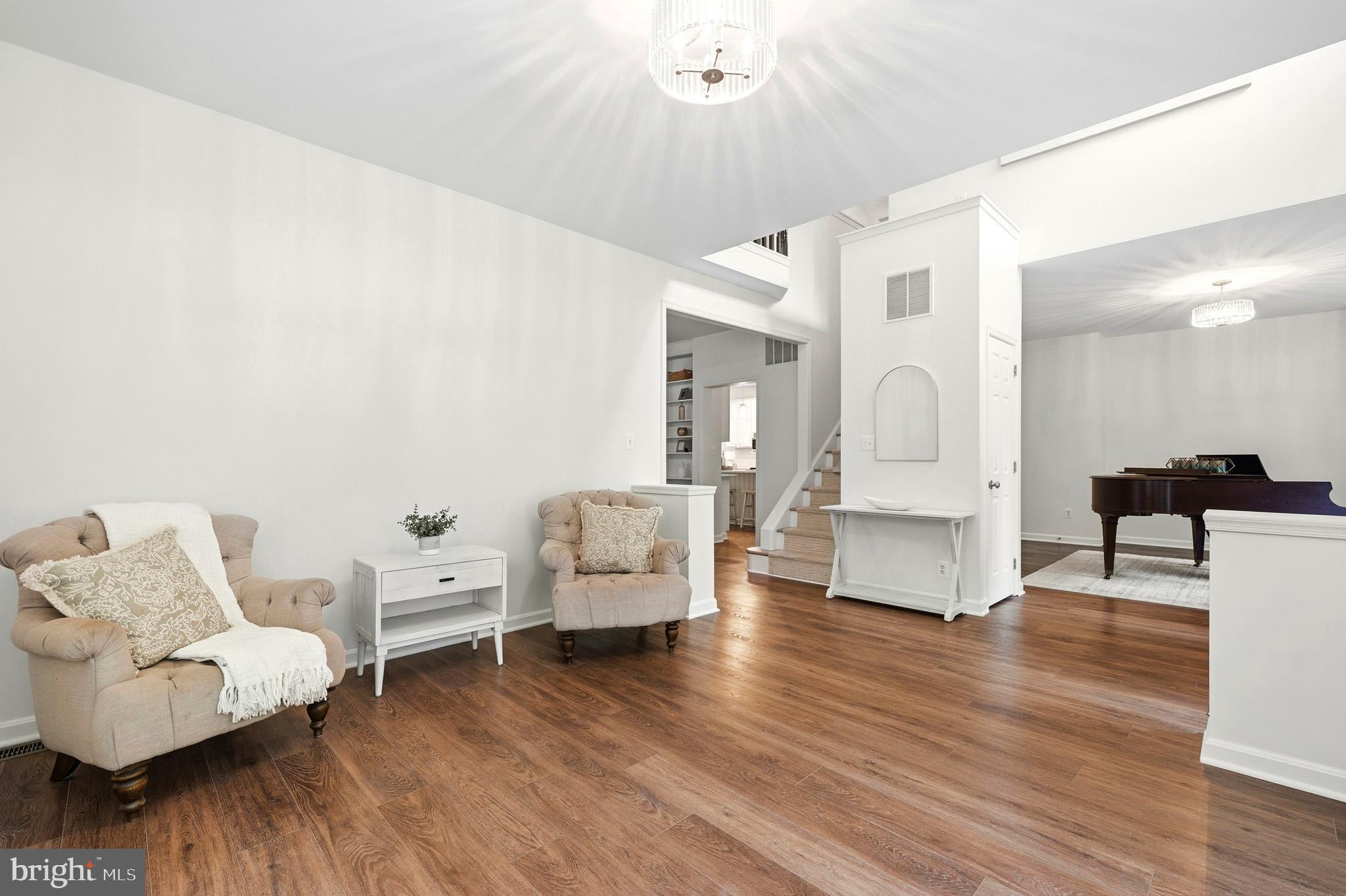 OLD HICKORY - Residential