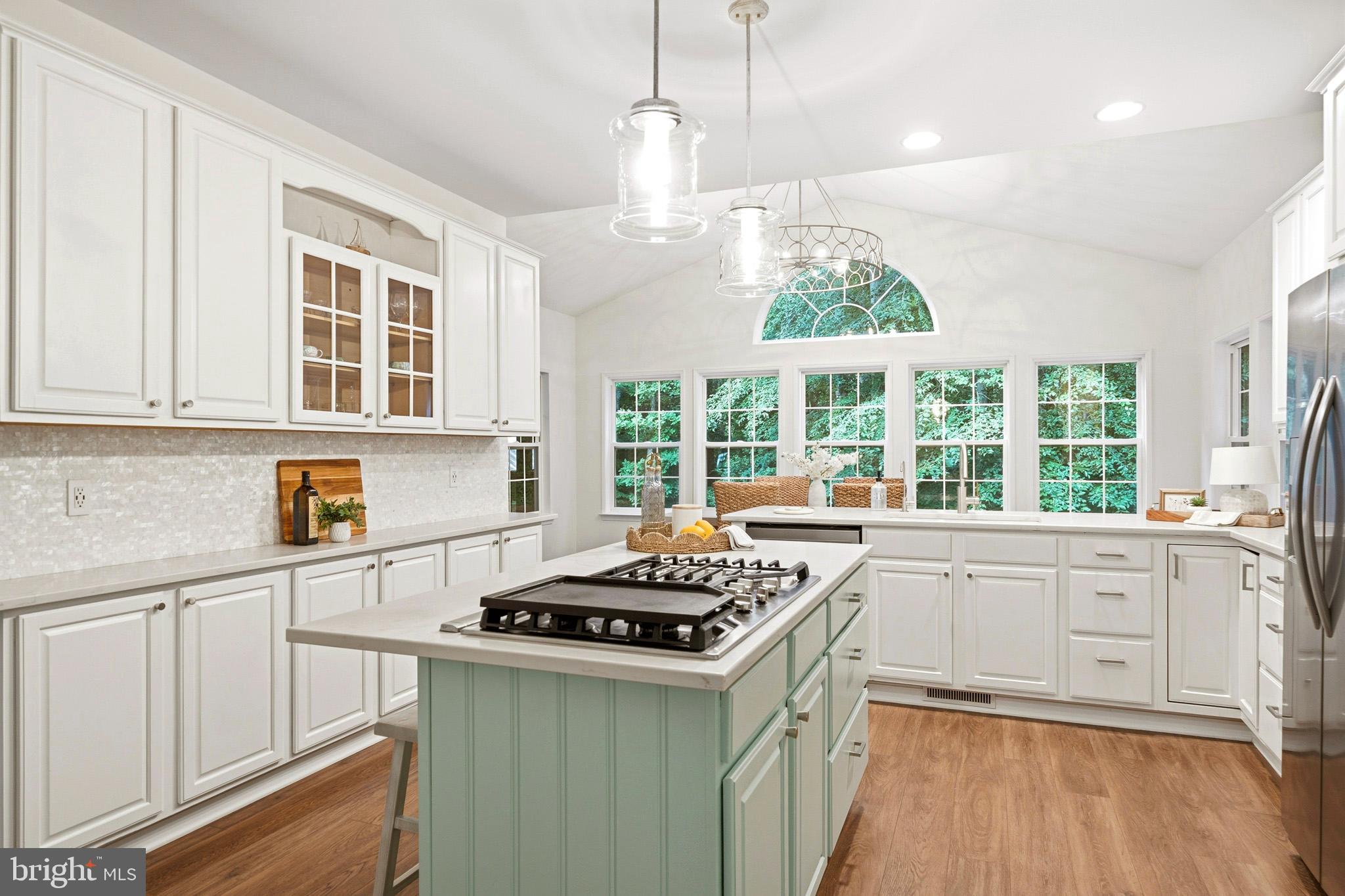 OLD HICKORY - Residential