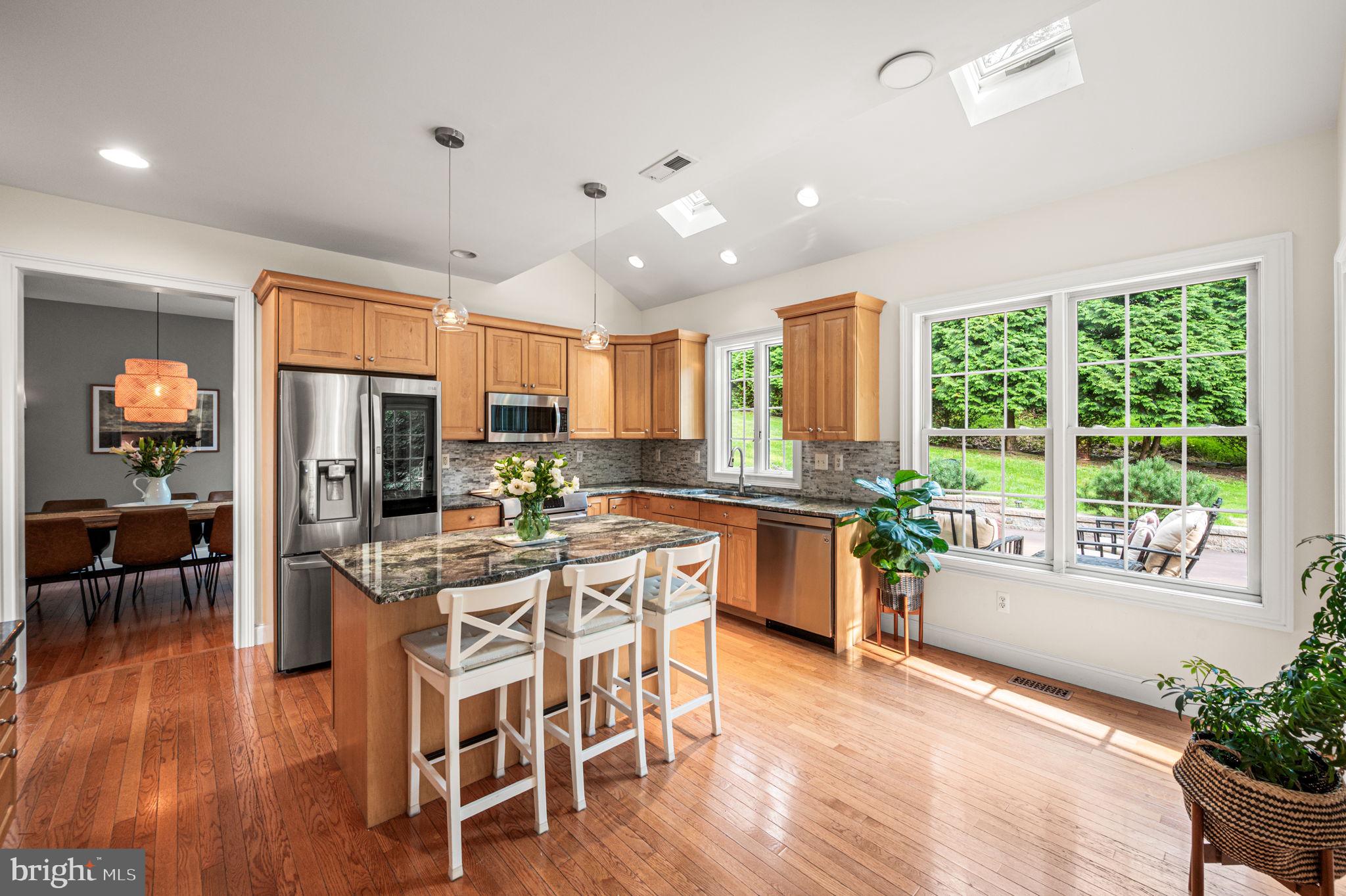 VALLEY HILLS - Residential