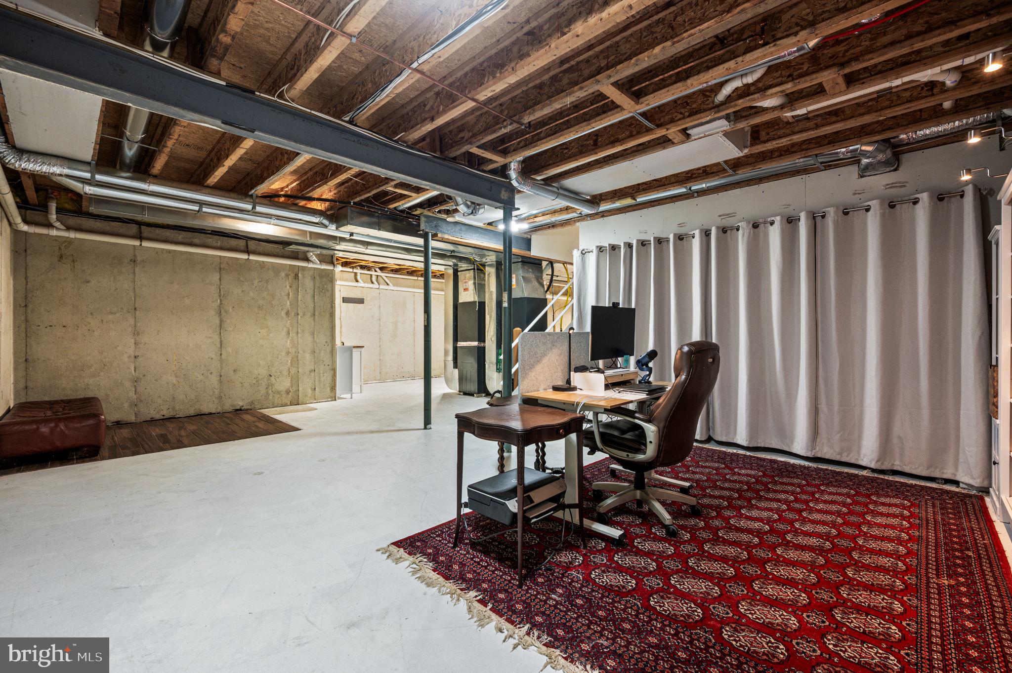 VALLEY HILLS - Residential