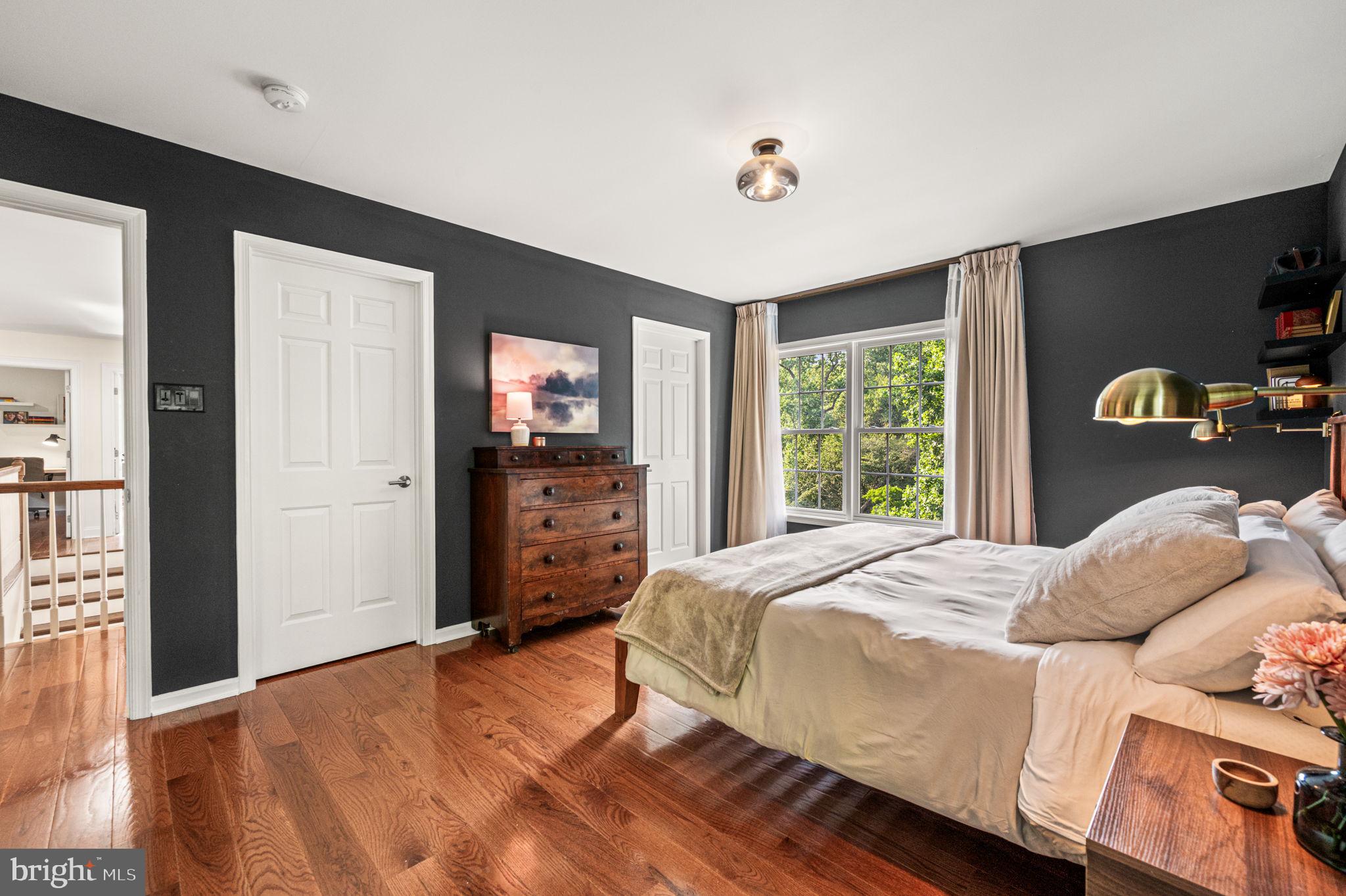 VALLEY HILLS - Residential