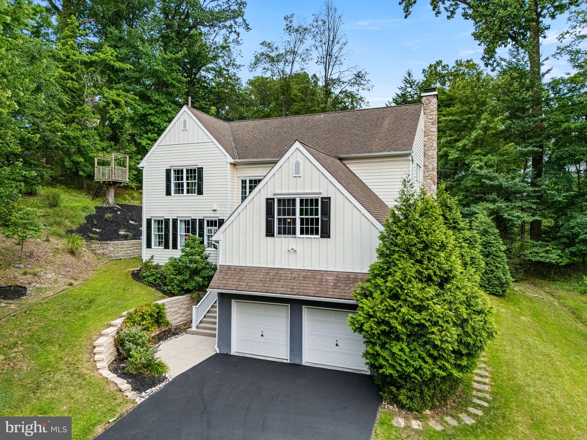 VALLEY HILLS - Residential