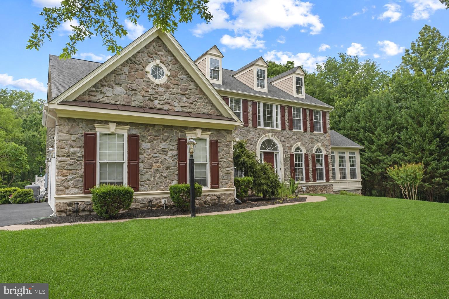 ESTATES AT BREYERTON - Residential
