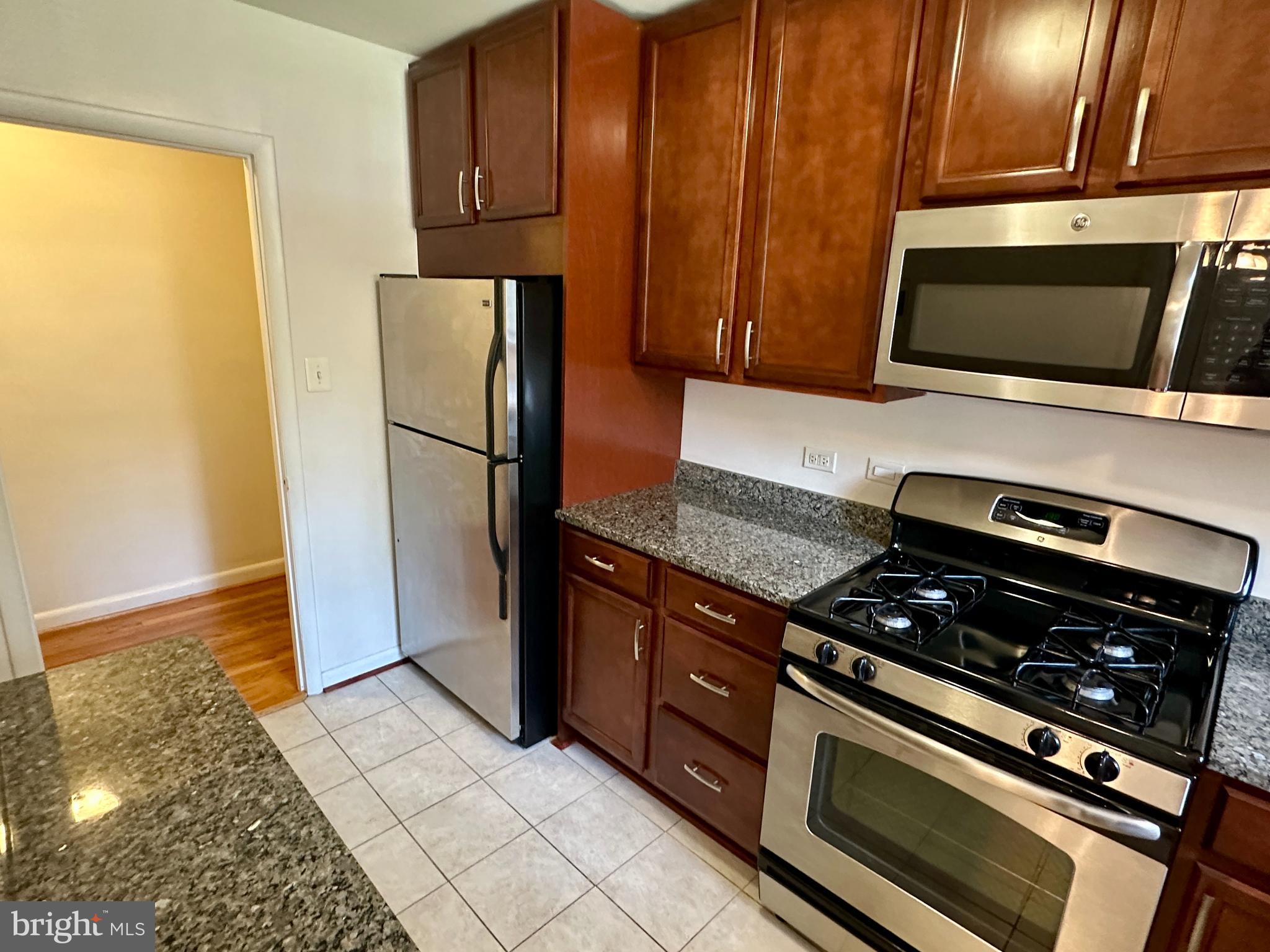 NORTH BETHESDA - Residential Lease