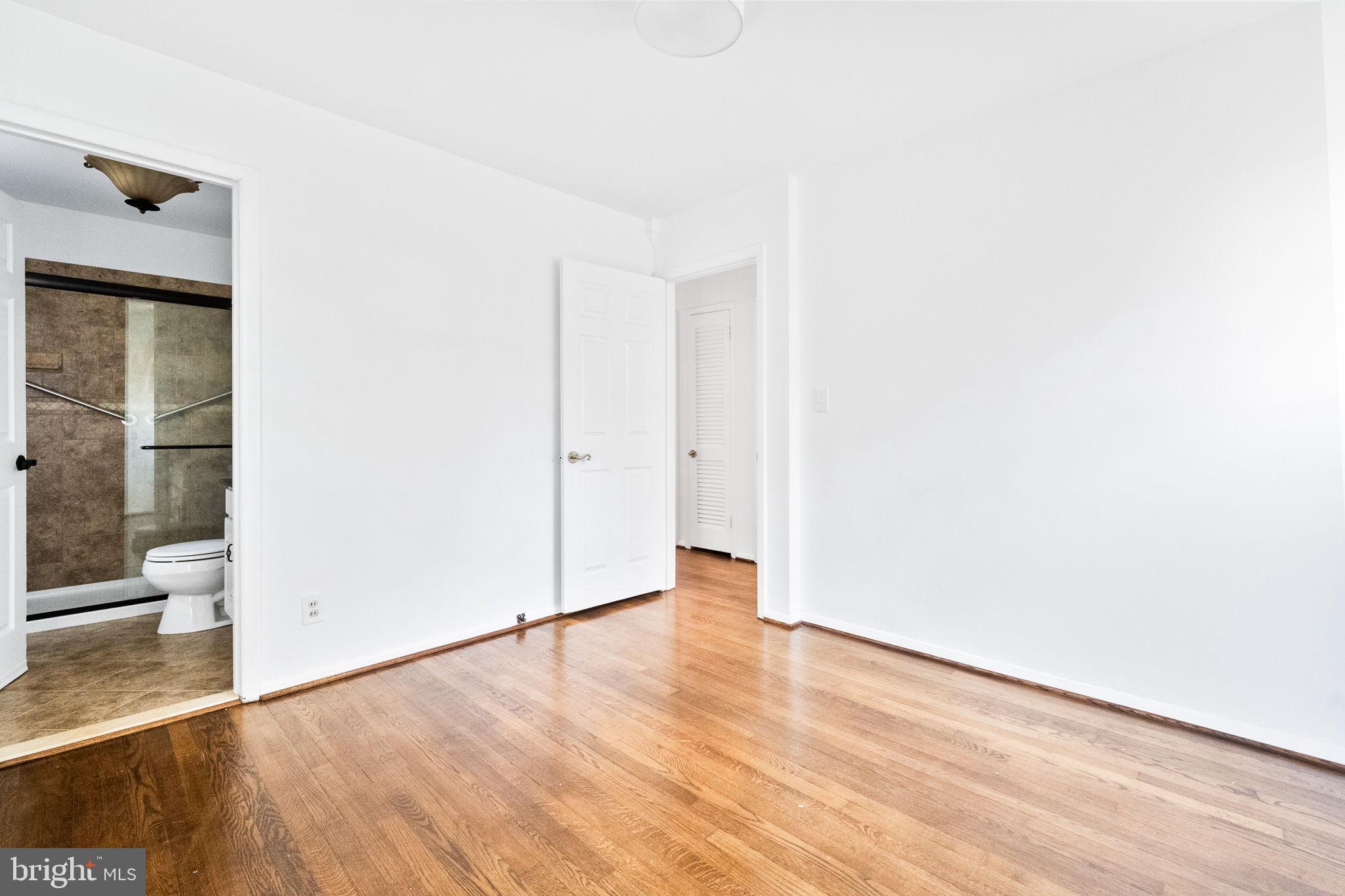 HILLBROOK - Residential