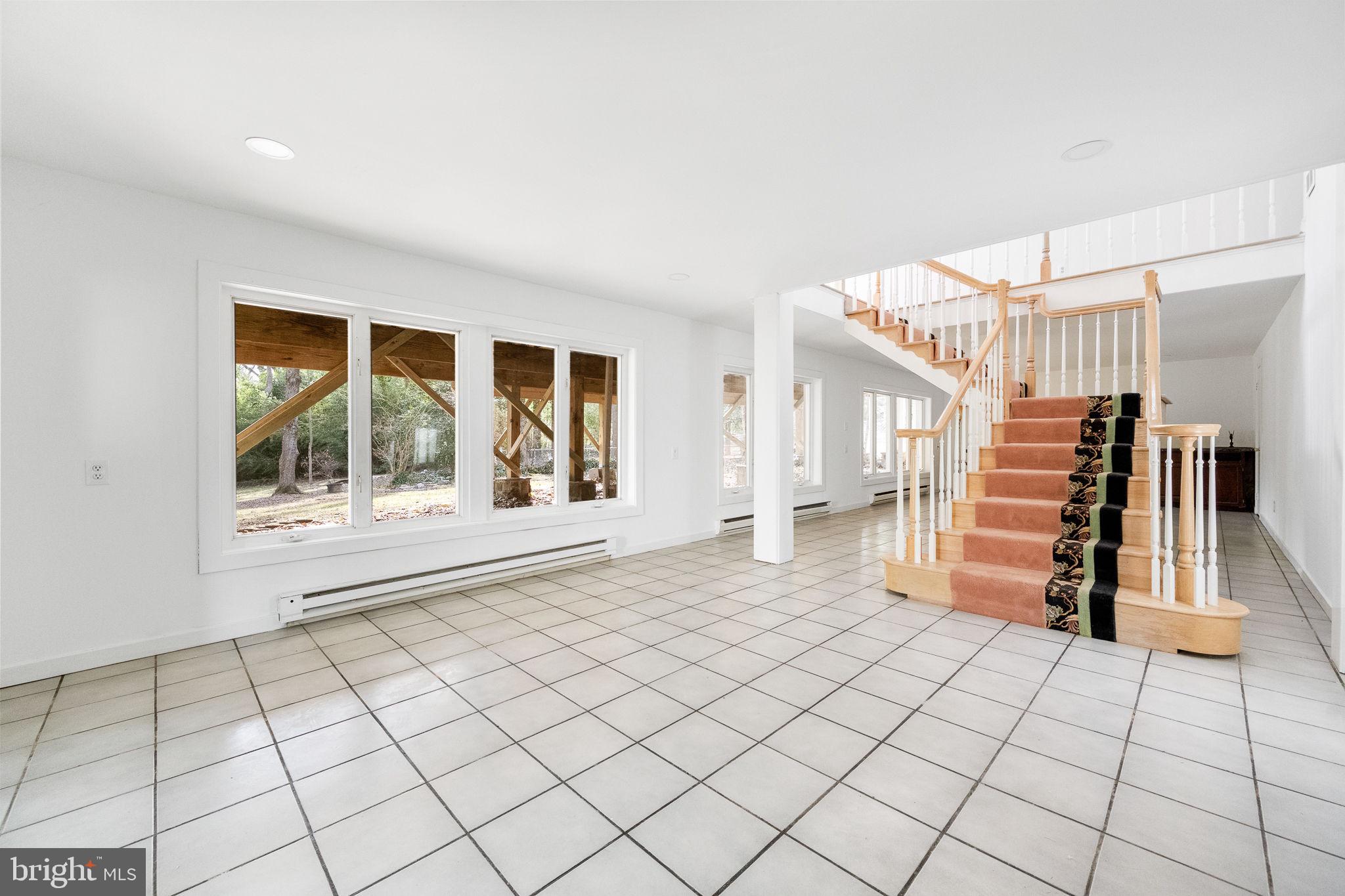 HILLBROOK - Residential