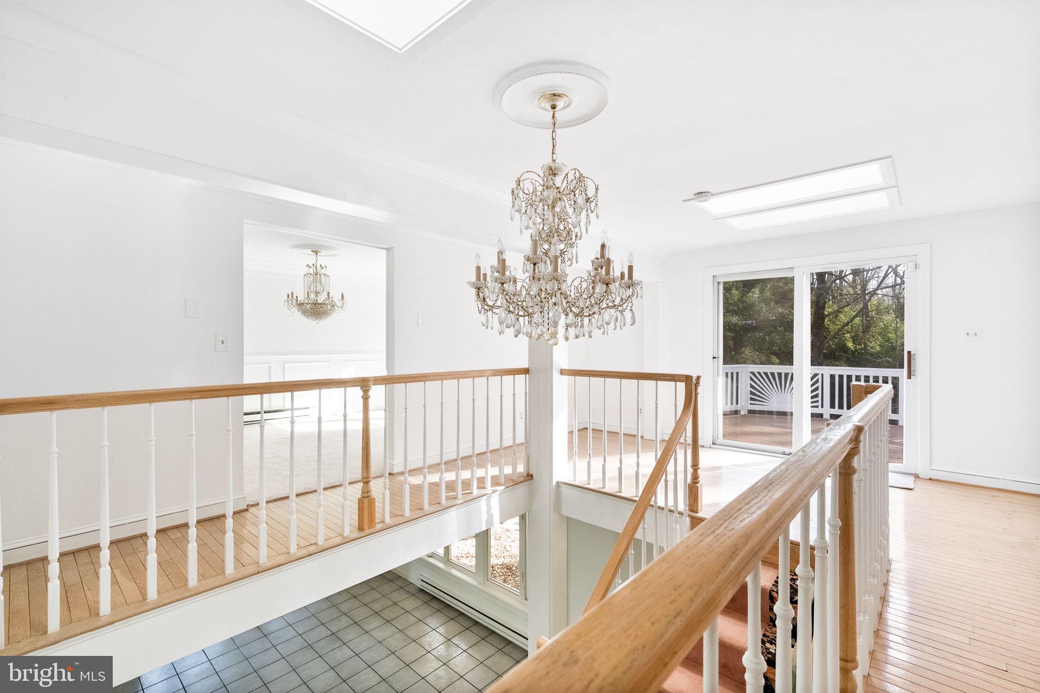HILLBROOK - Residential