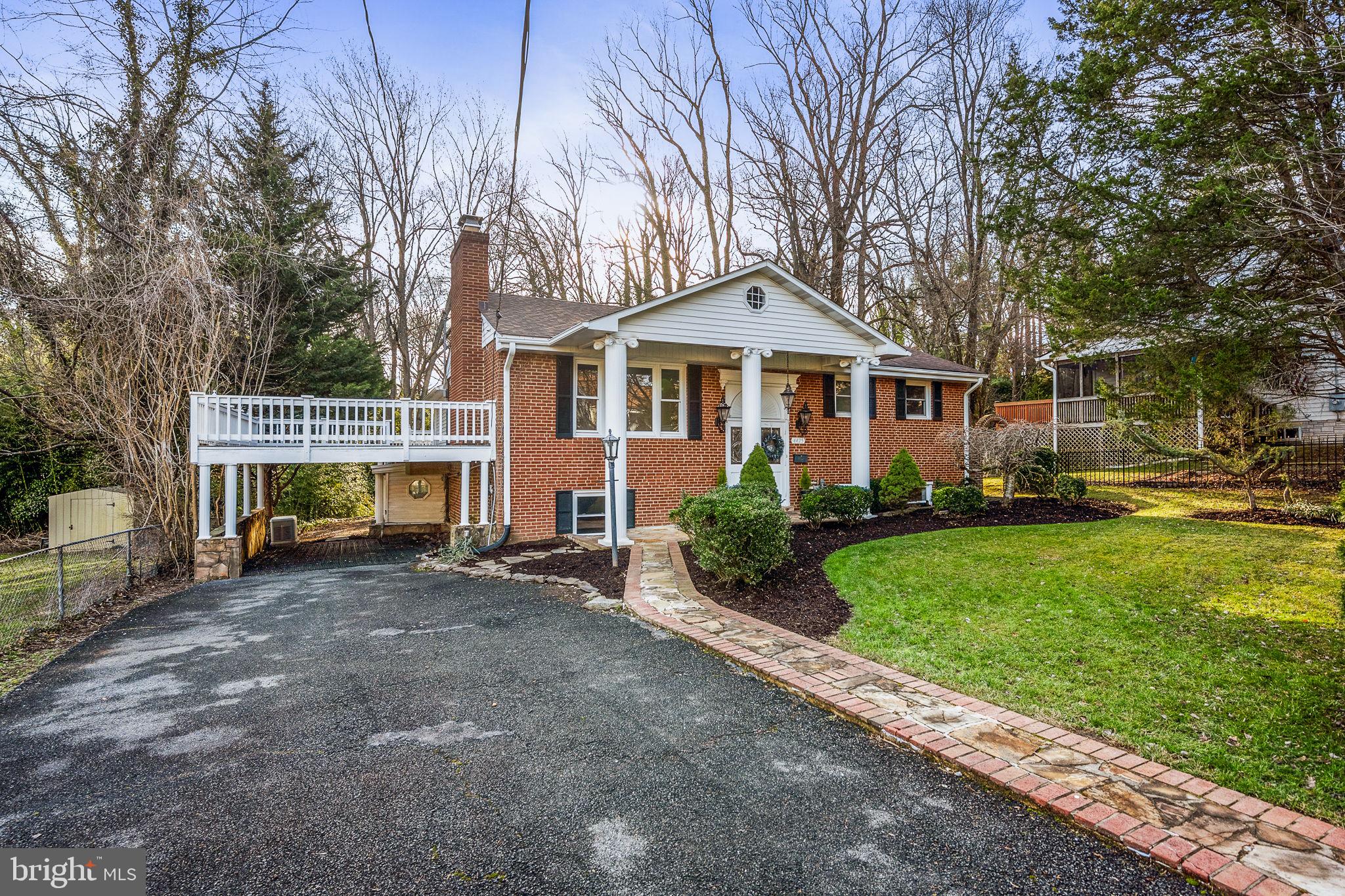 HILLBROOK - Residential