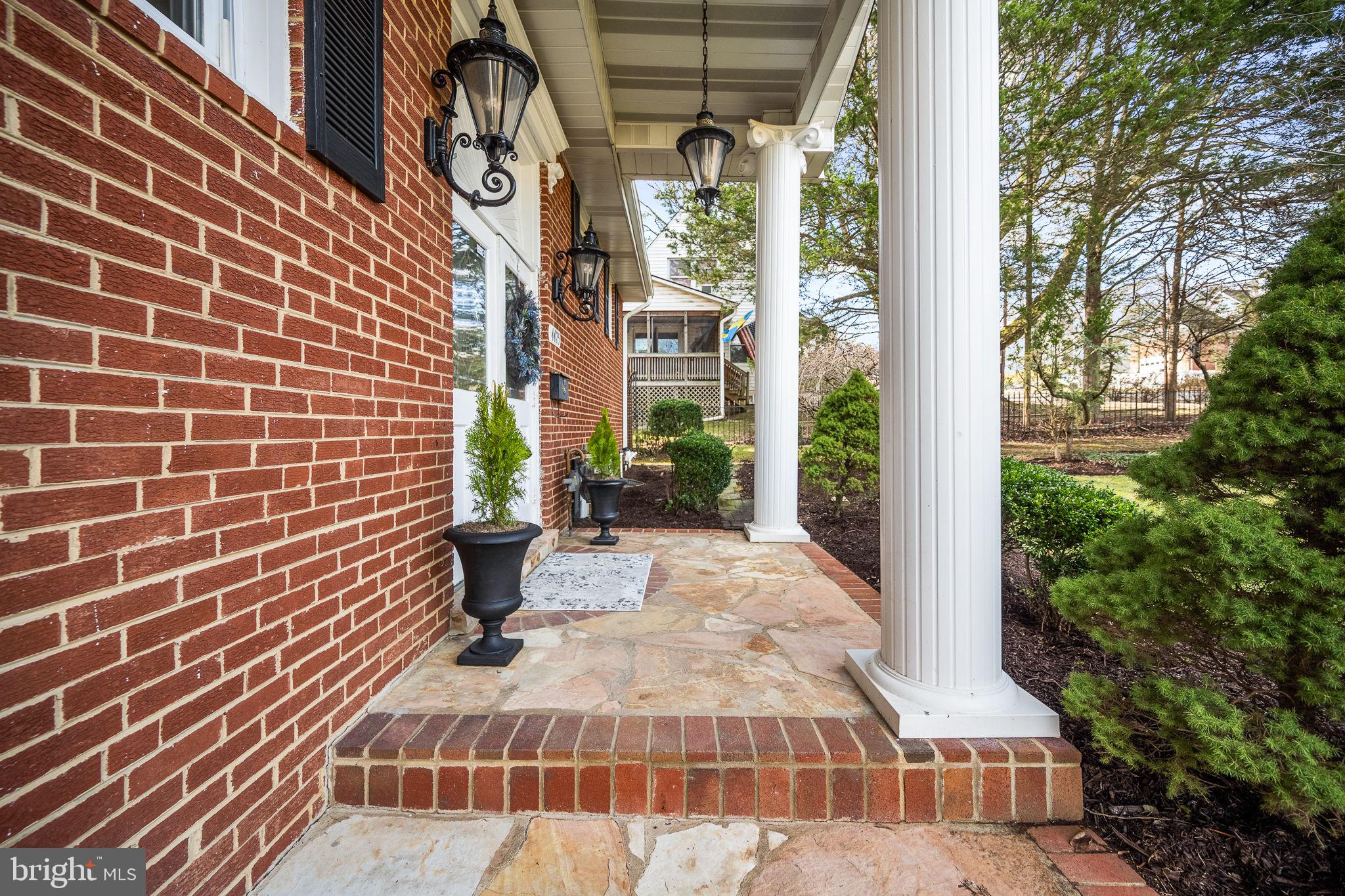 HILLBROOK - Residential