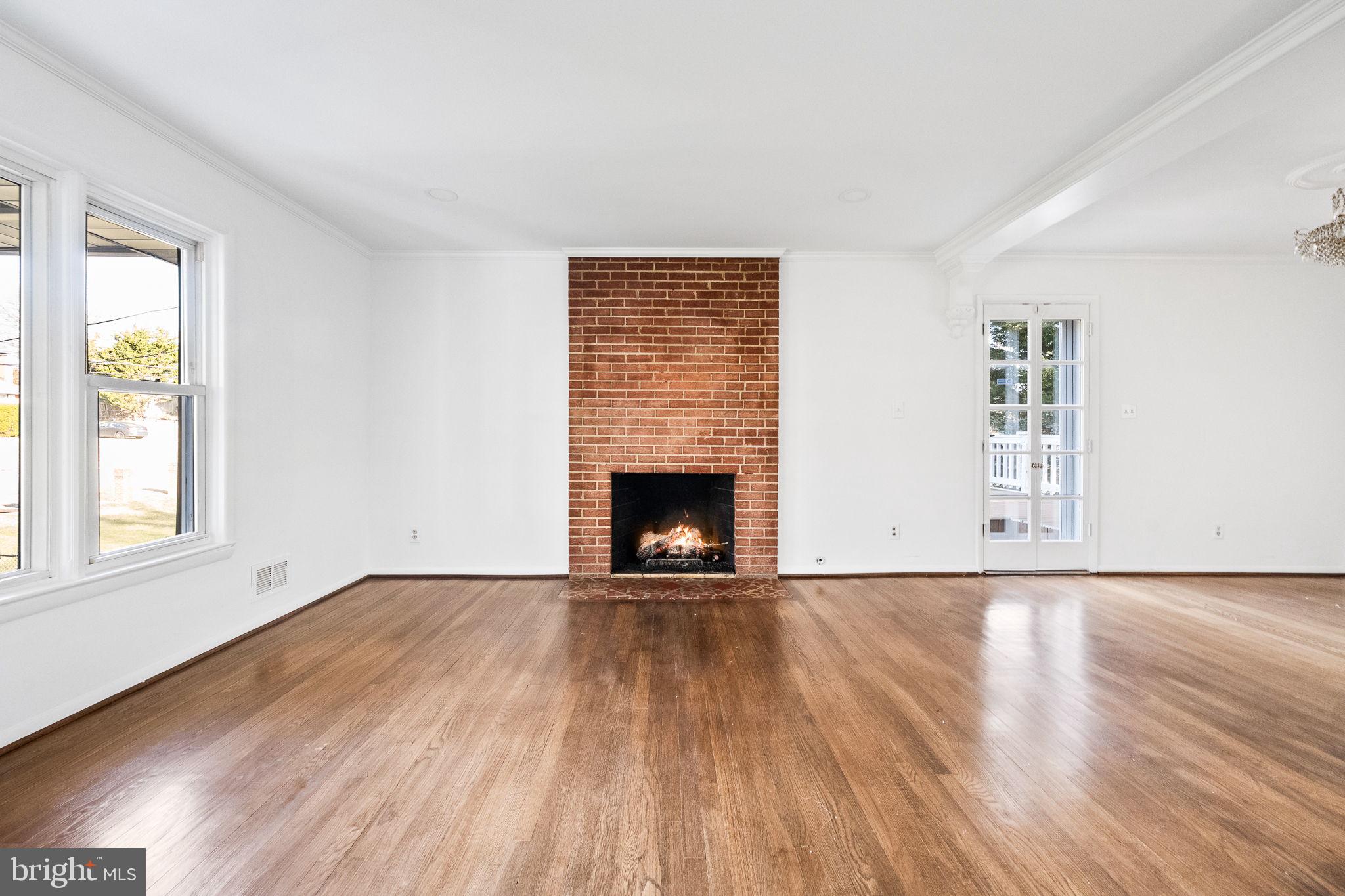 HILLBROOK - Residential