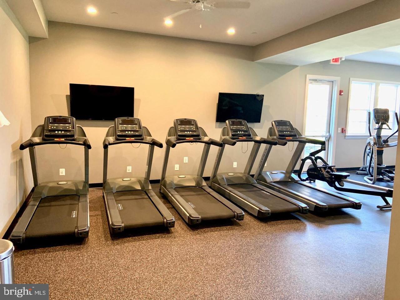 WESTVIEW SOUTH - Residential Lease