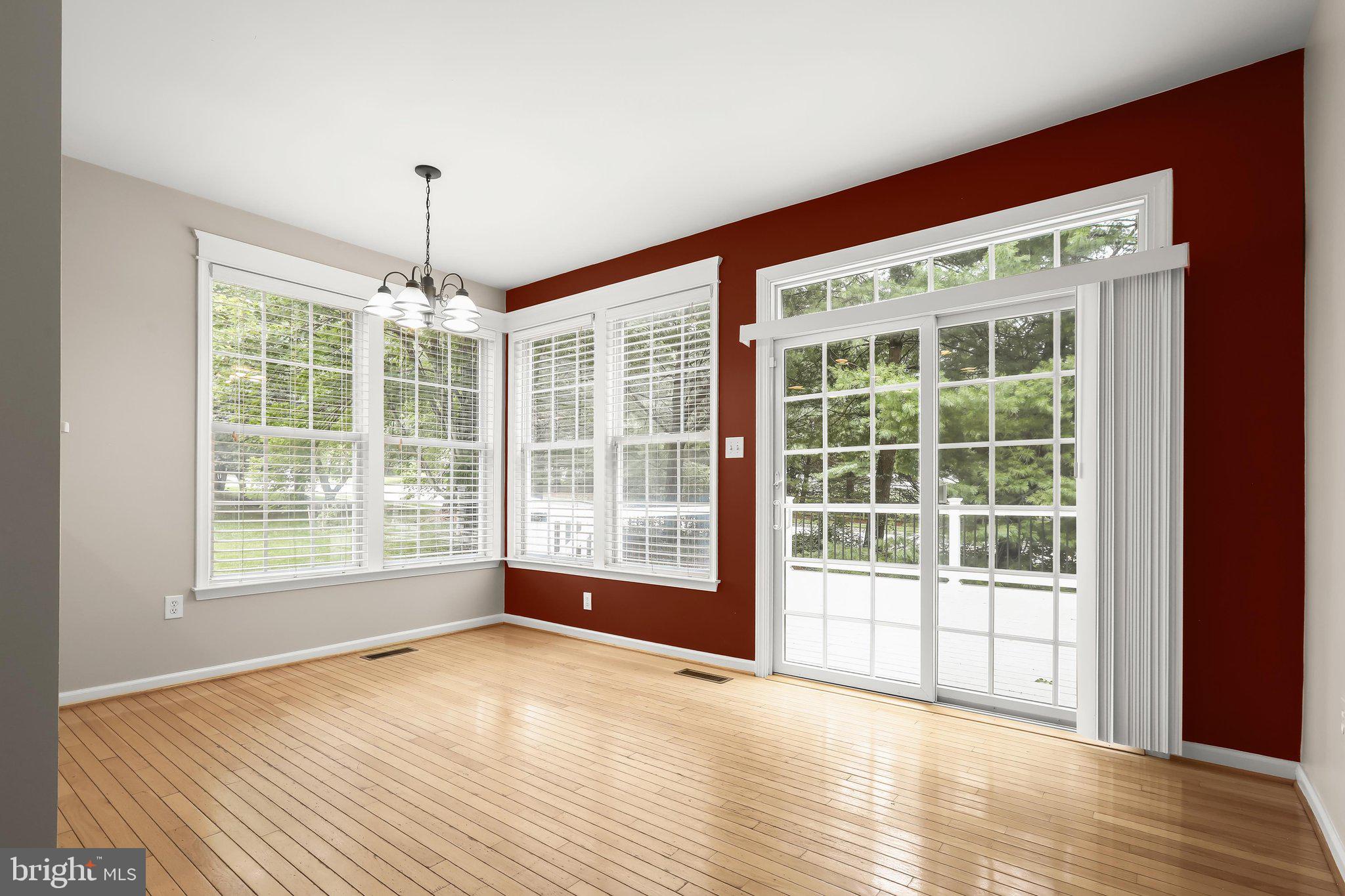 VILLAGE OF RIVER HILL - Residential