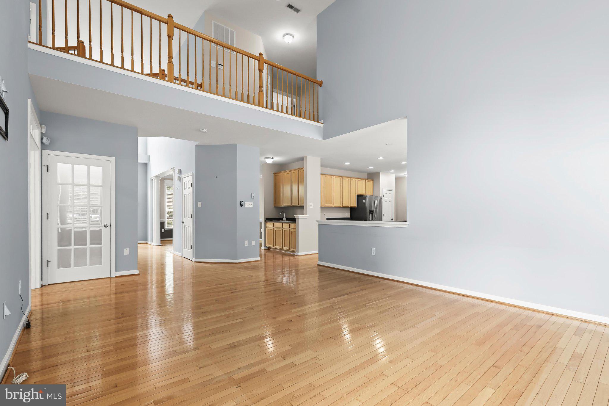VILLAGE OF RIVER HILL - Residential