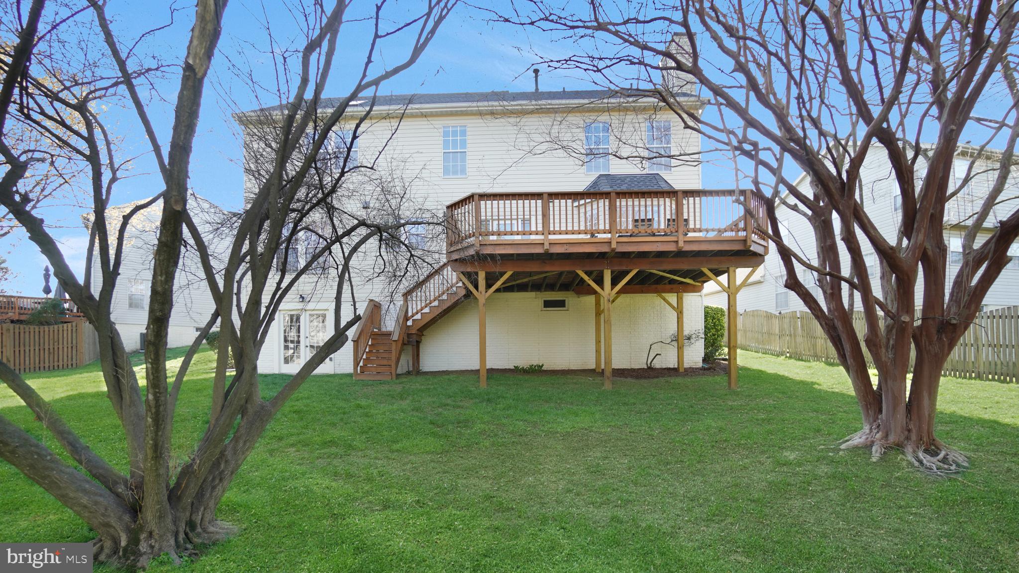 CHAPMAN FARM - Residential