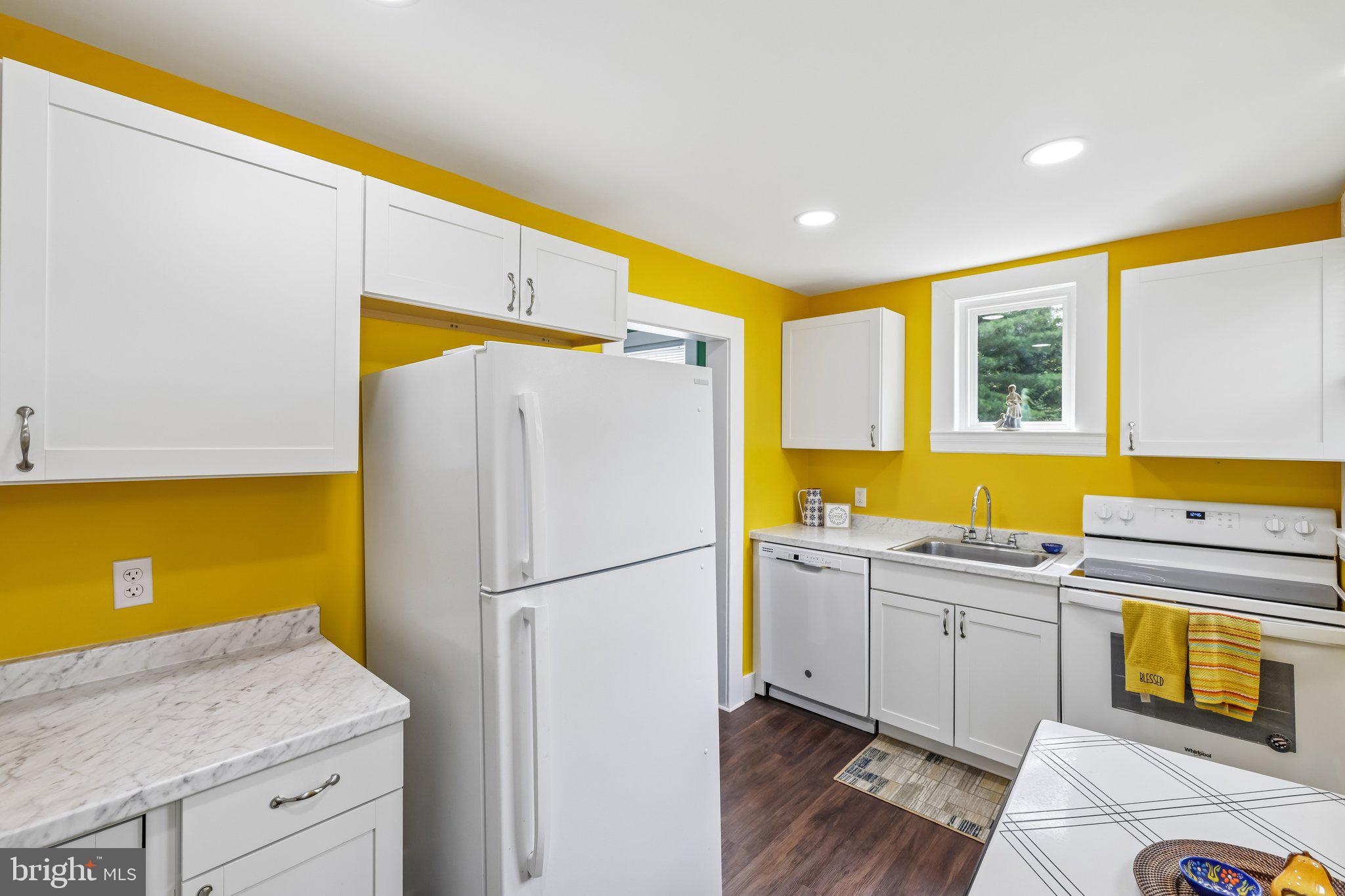 GLEN BURNIE - Residential