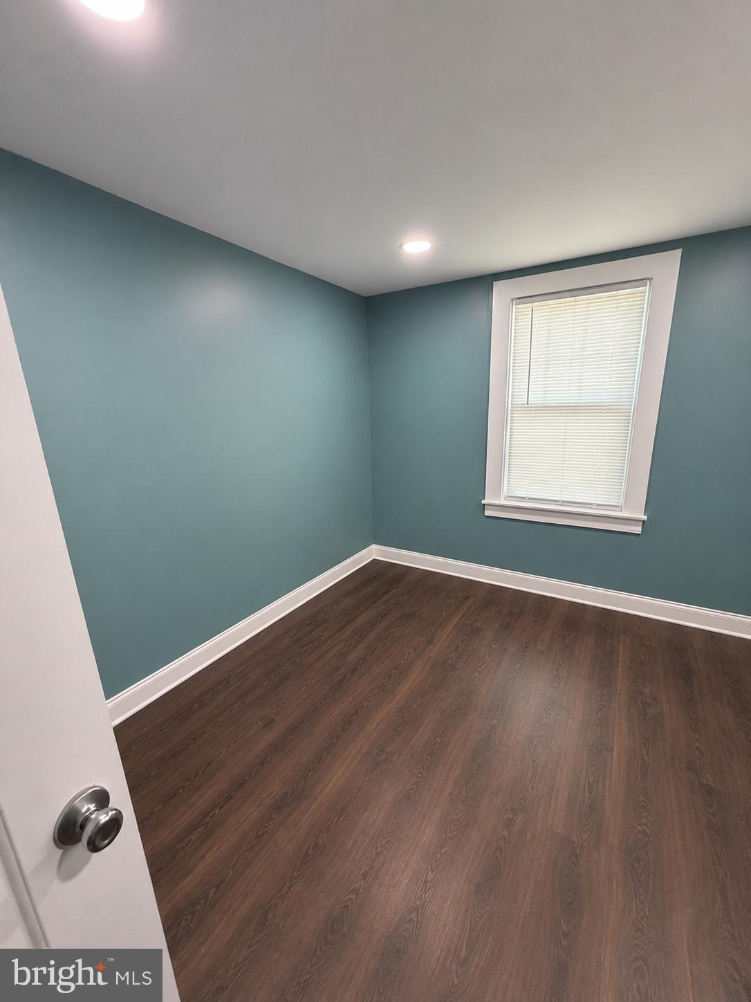 GLEN BURNIE - Residential