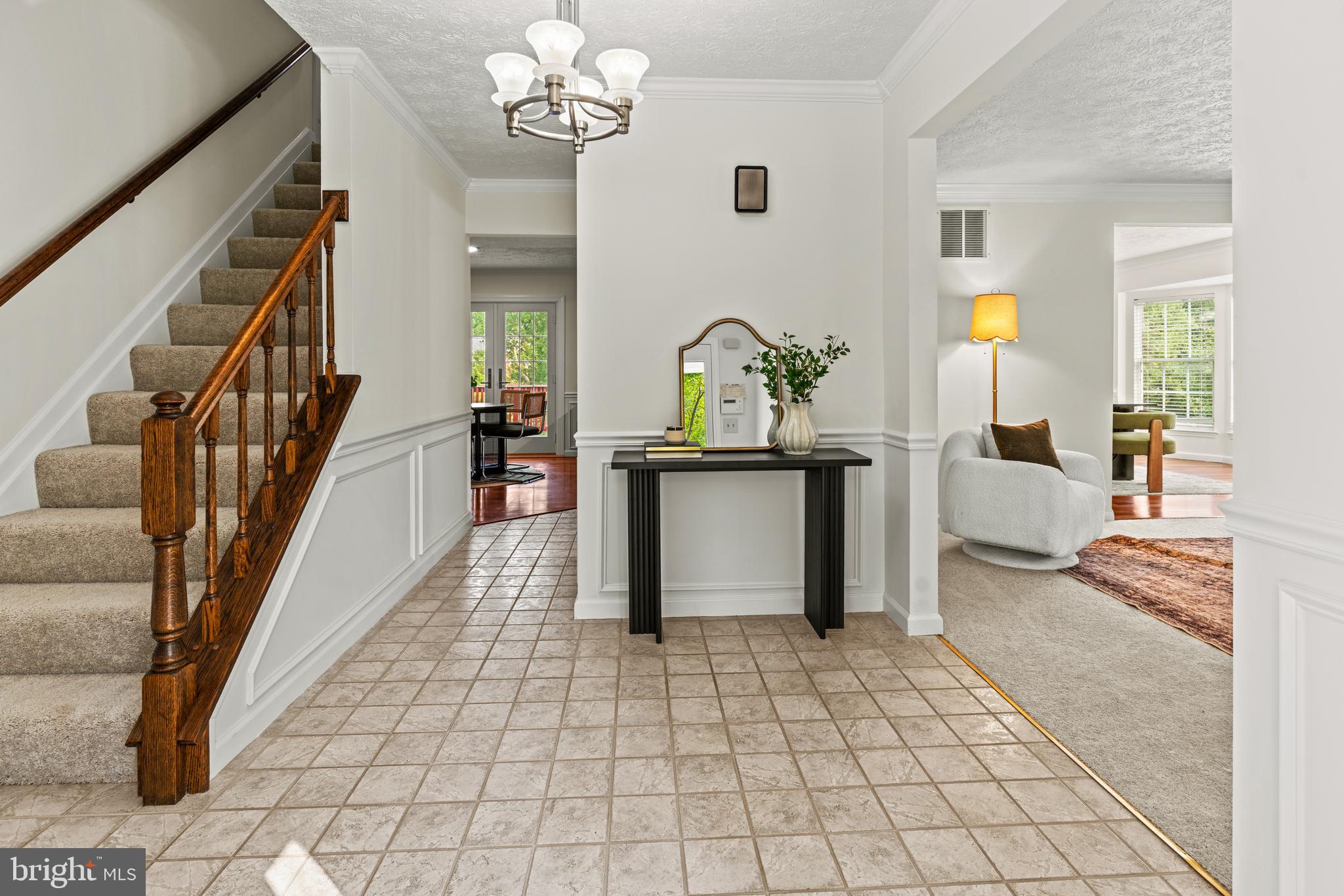 CHESTNUT FARMS - Residential